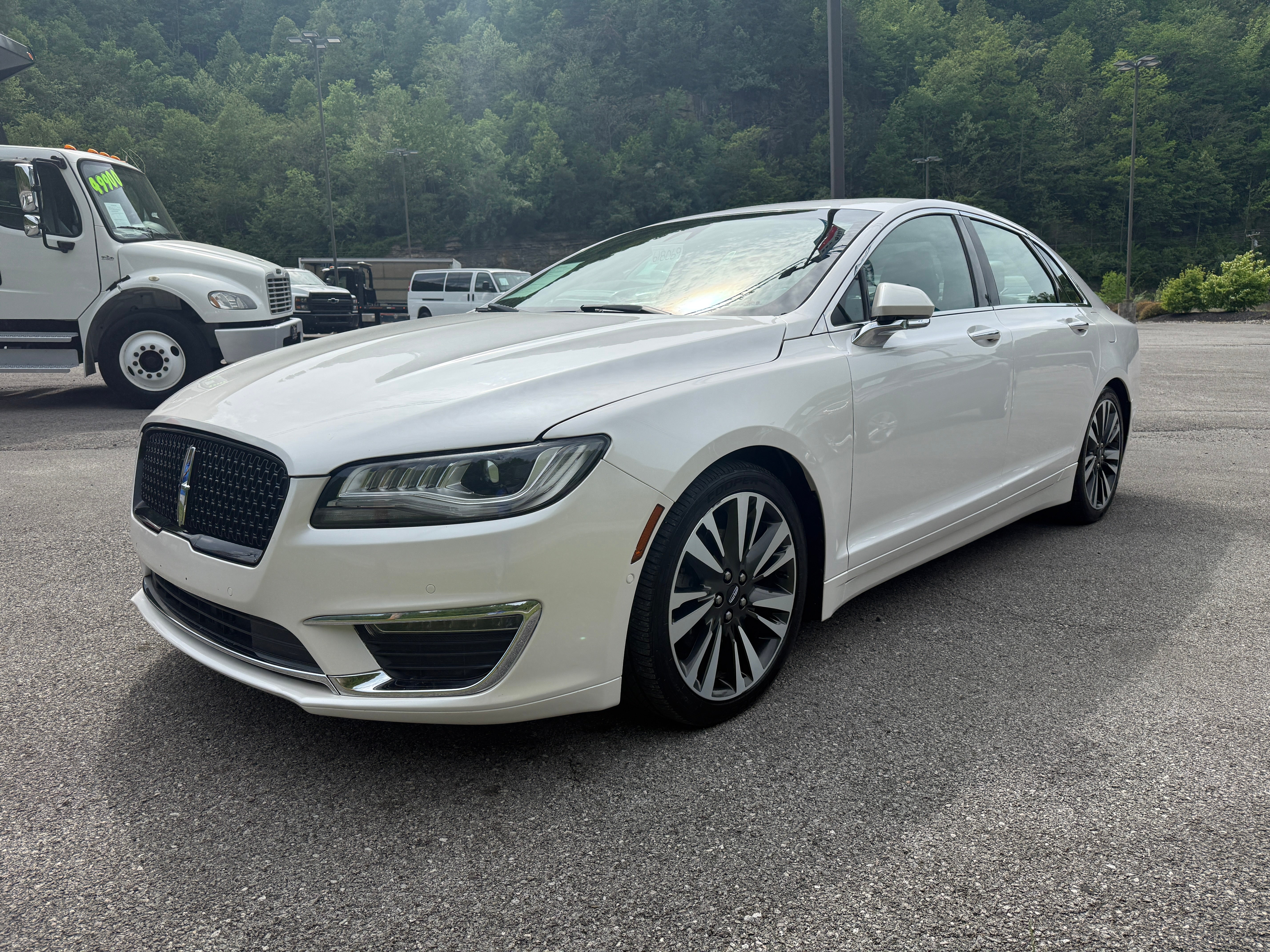 2019 Lincoln MKZ Reserve II