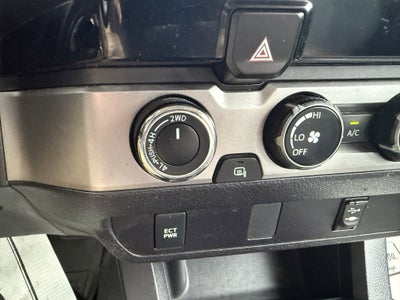 2017 Toyota Tacoma SR5