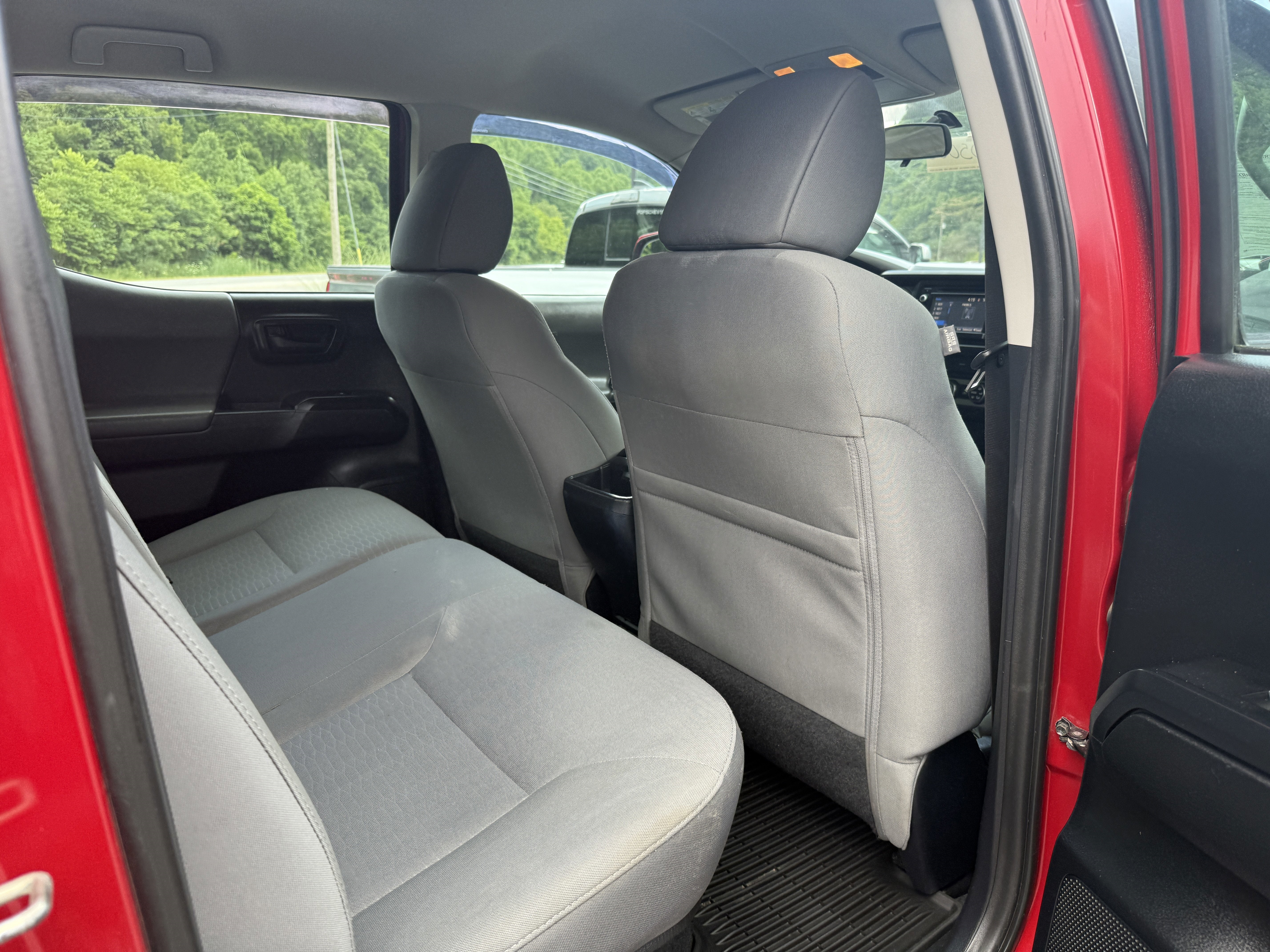 2017 Toyota Tacoma SR5