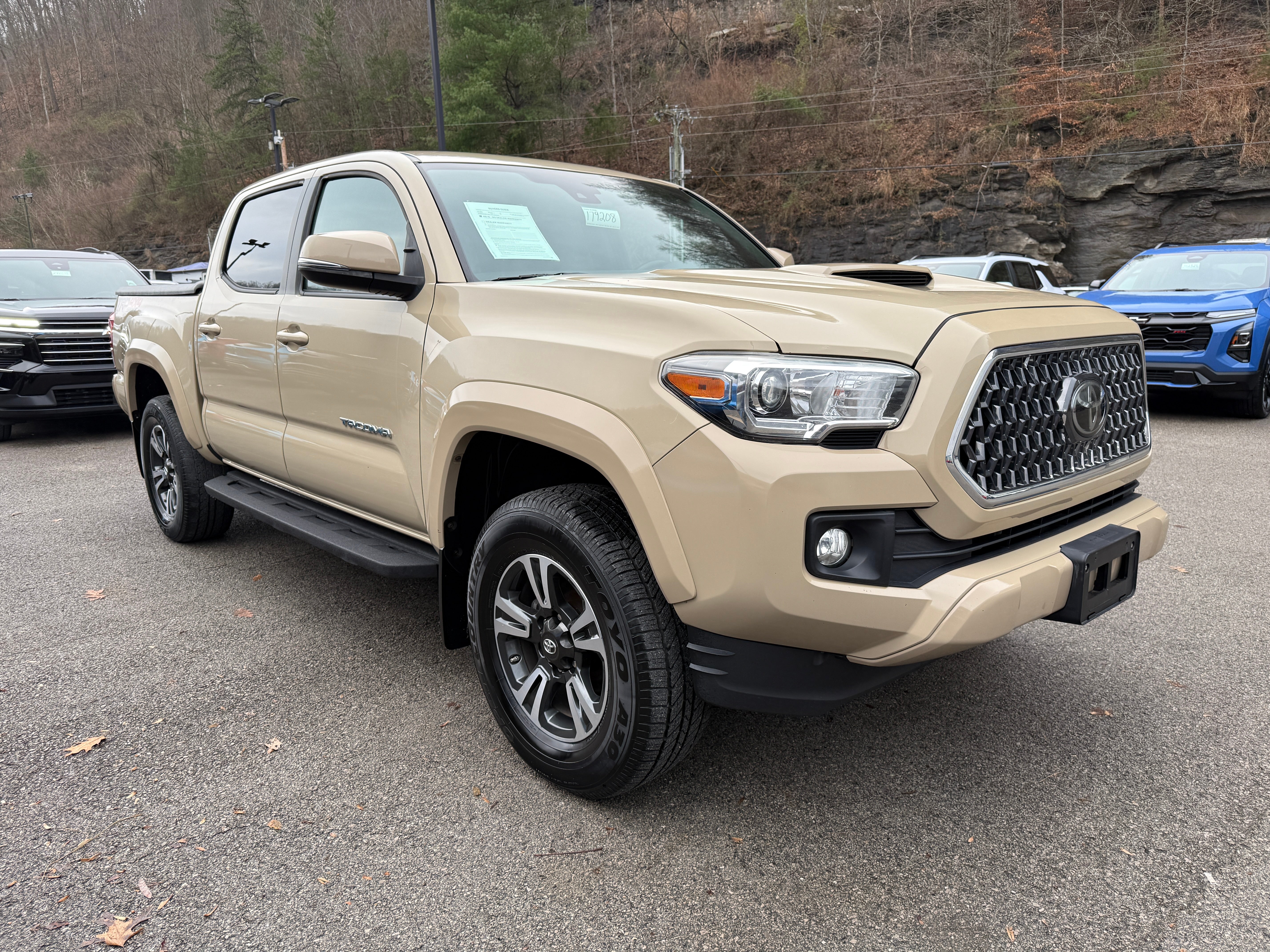 2018 Toyota Tacoma SR