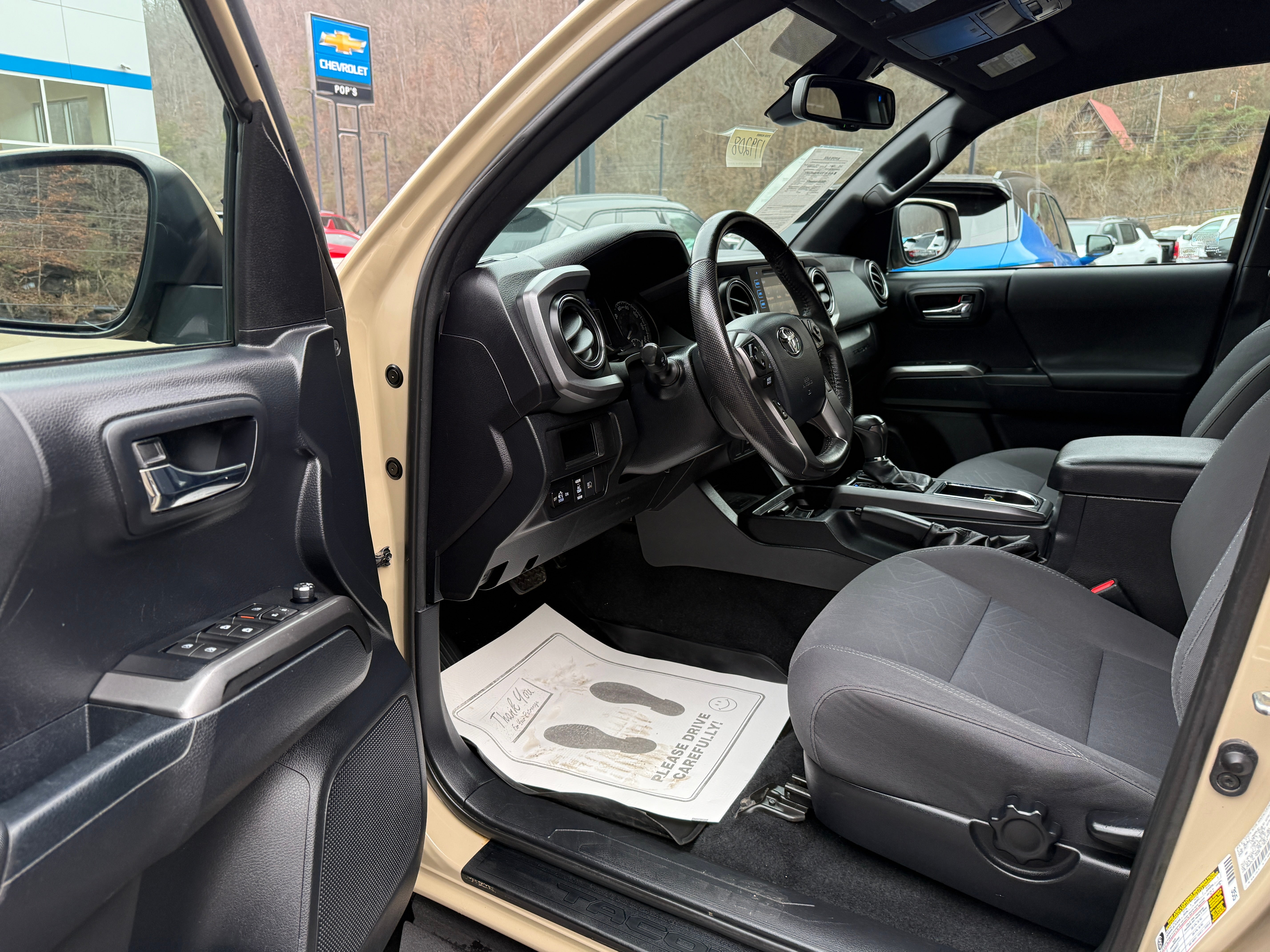 2018 Toyota Tacoma SR