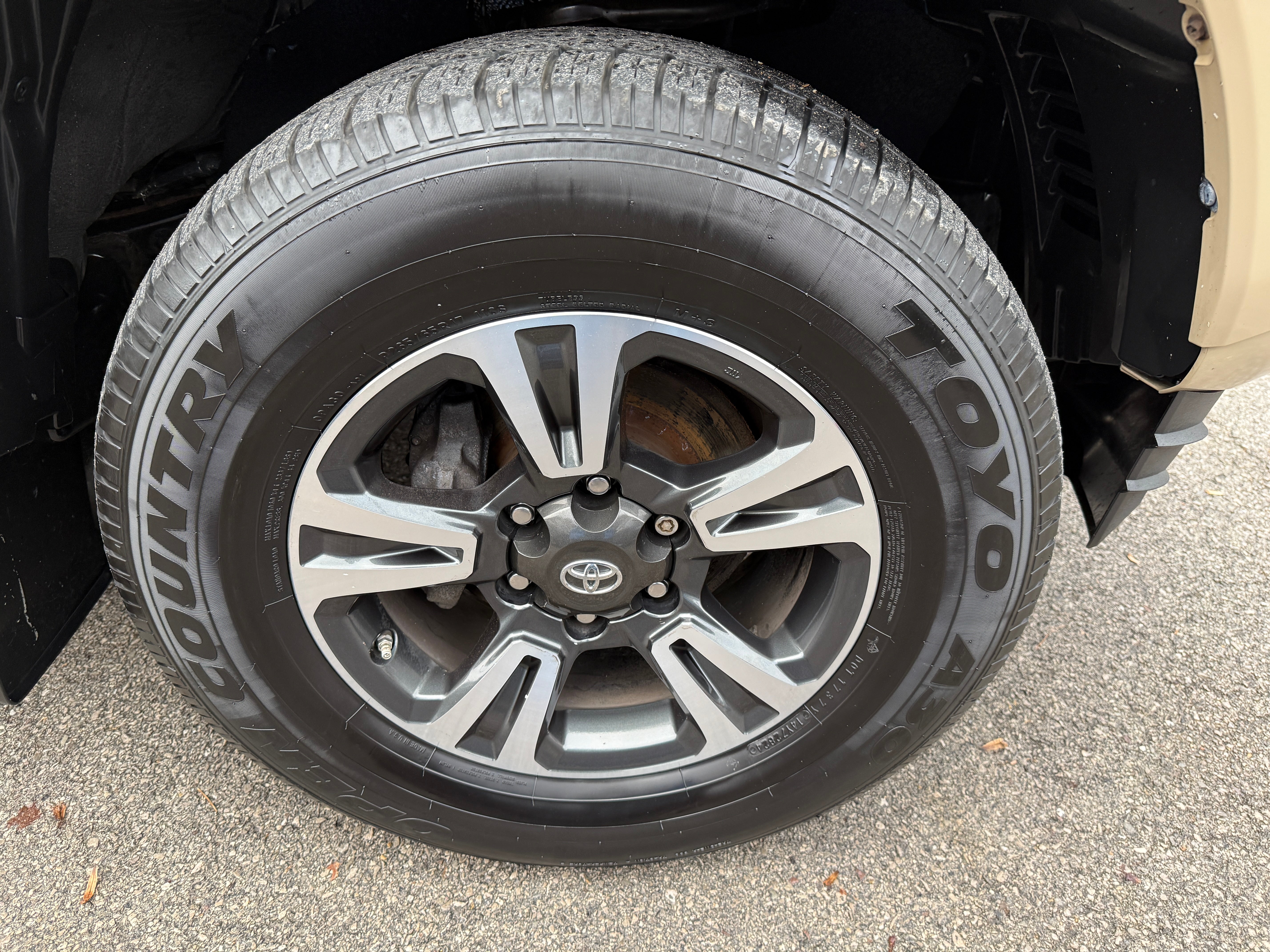 2018 Toyota Tacoma SR