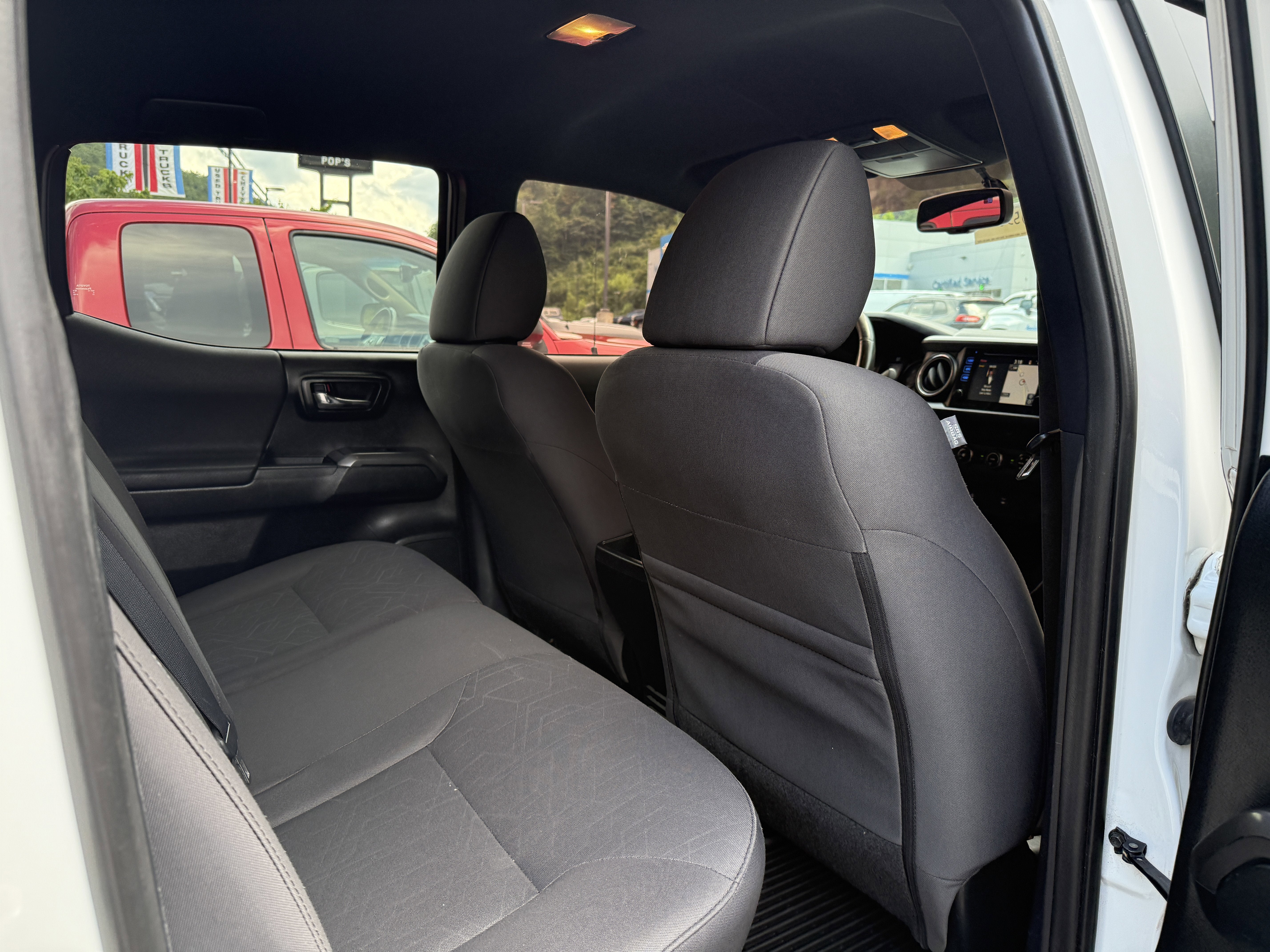 2017 Toyota Tacoma SR5