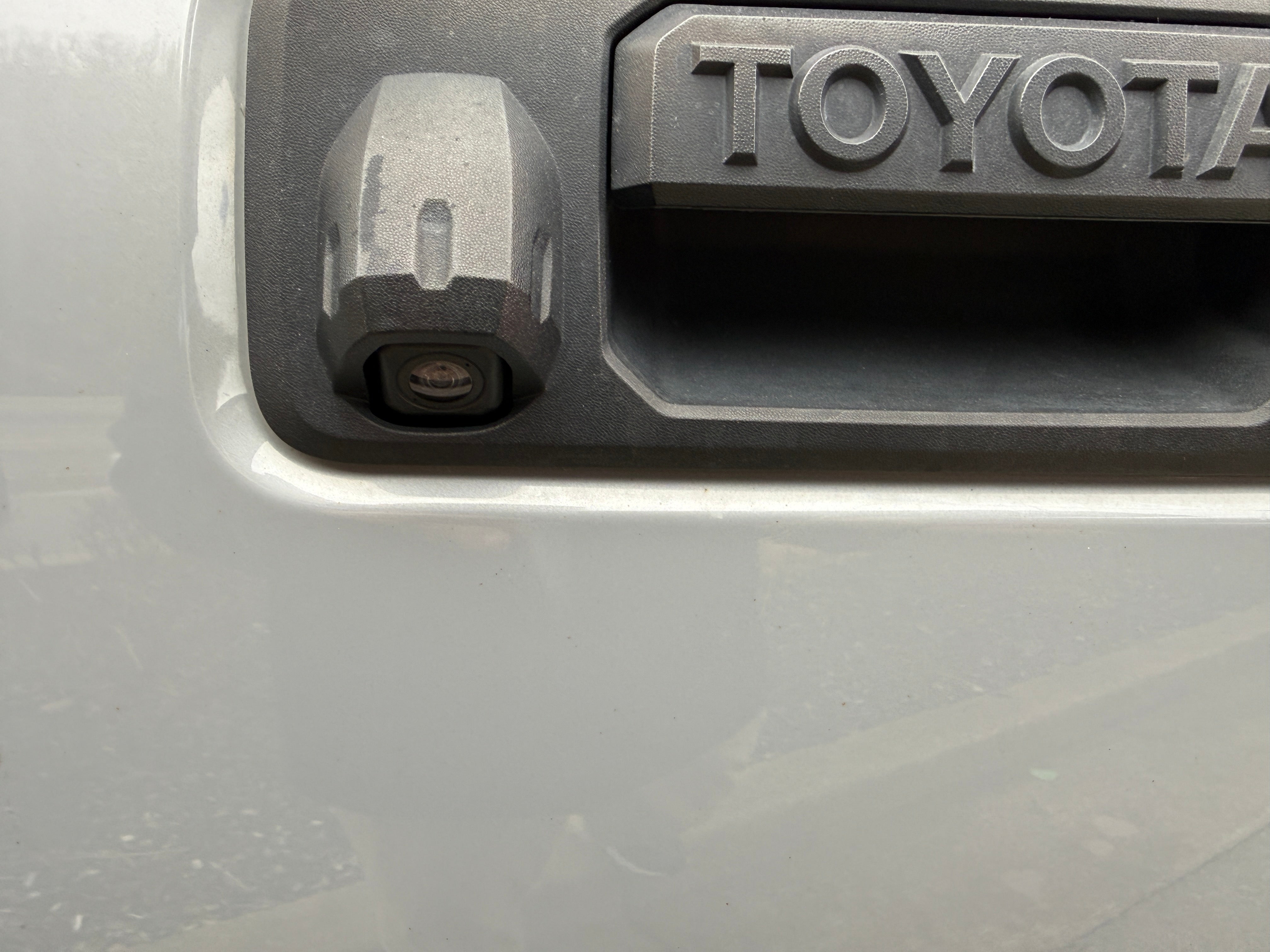 2018 Toyota Tacoma SR