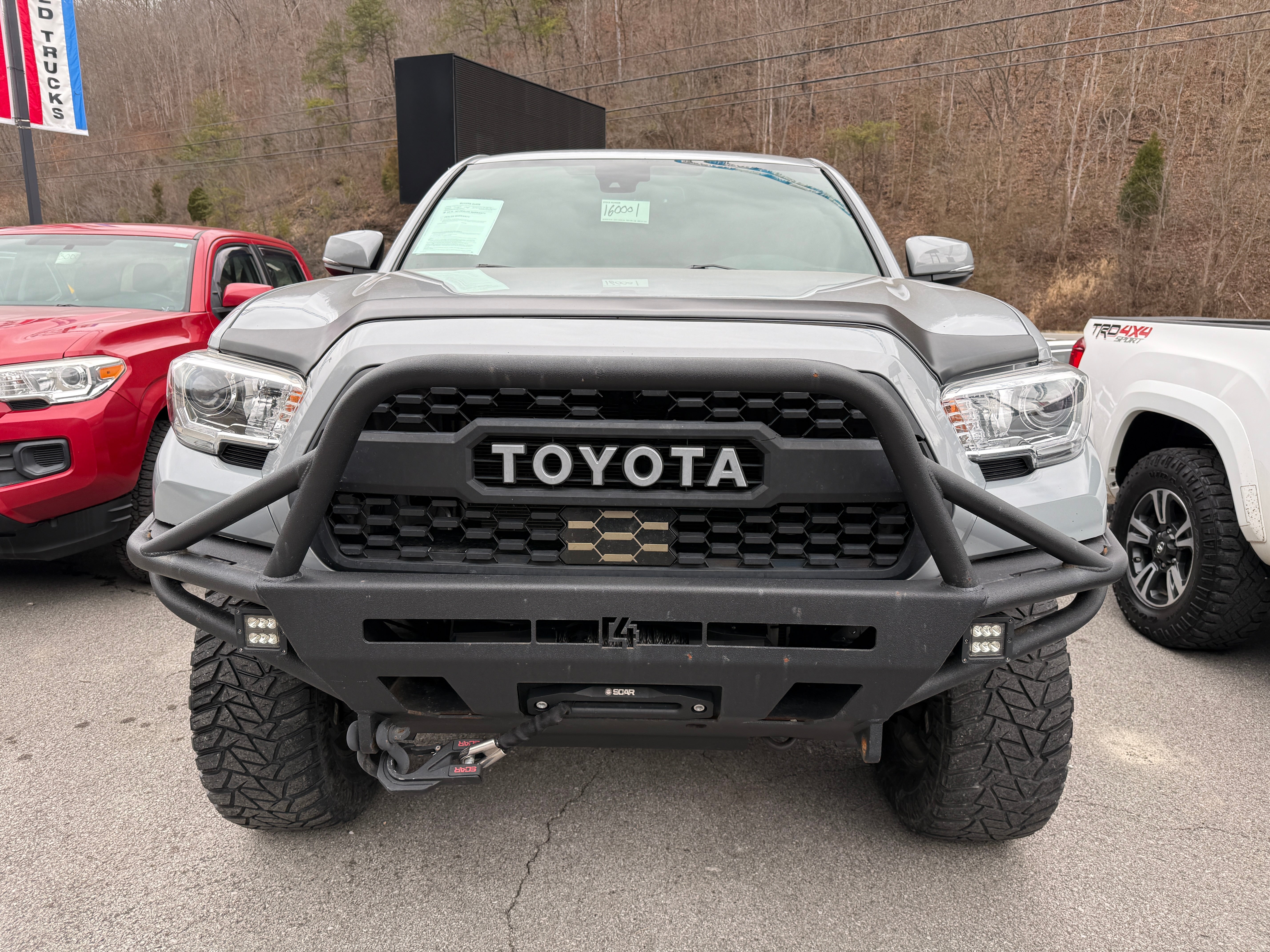 2018 Toyota Tacoma SR