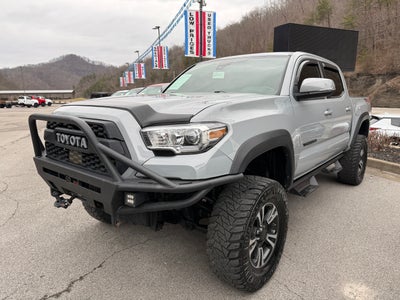 2018 Toyota Tacoma SR