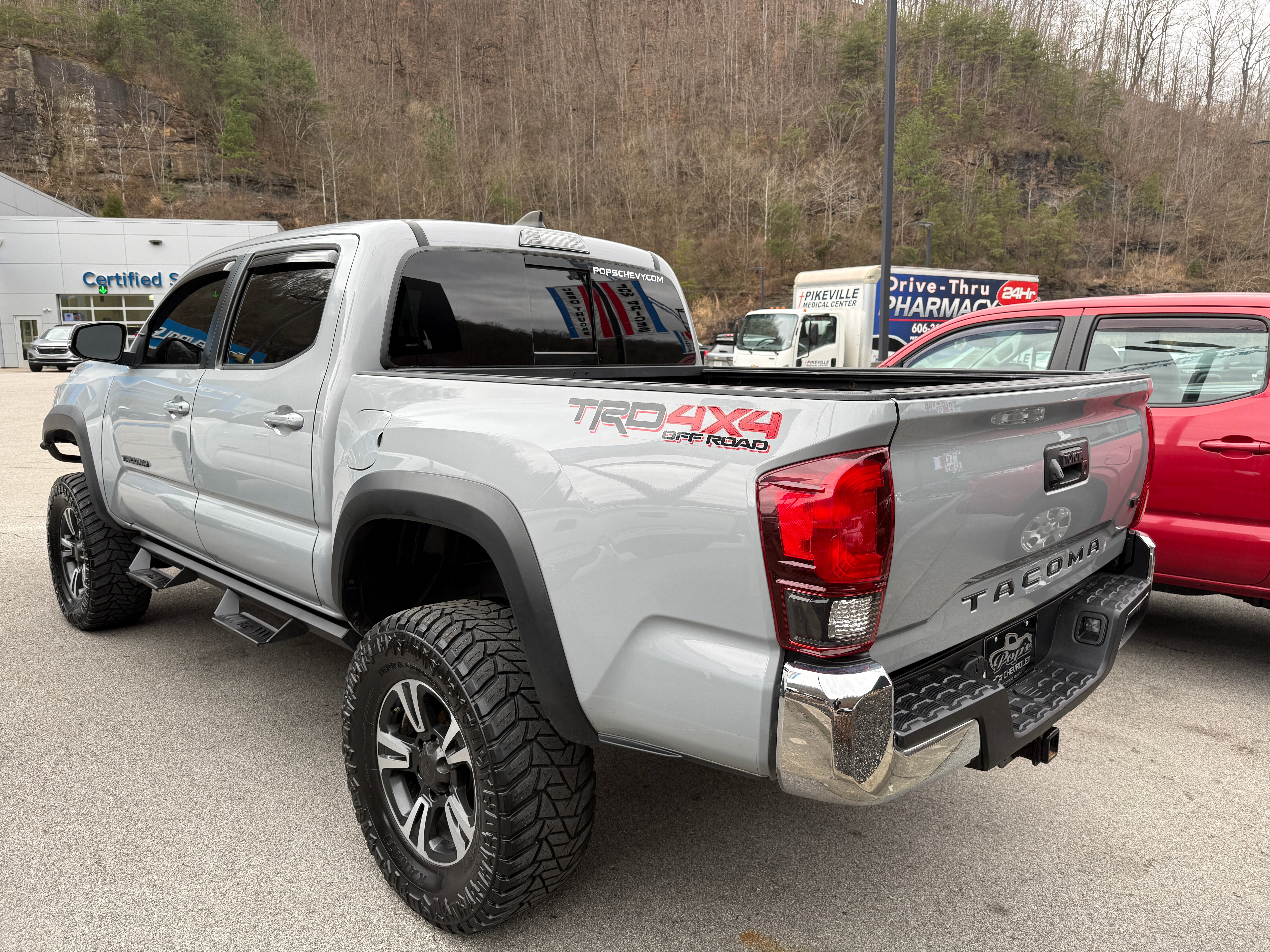 2018 Toyota Tacoma SR