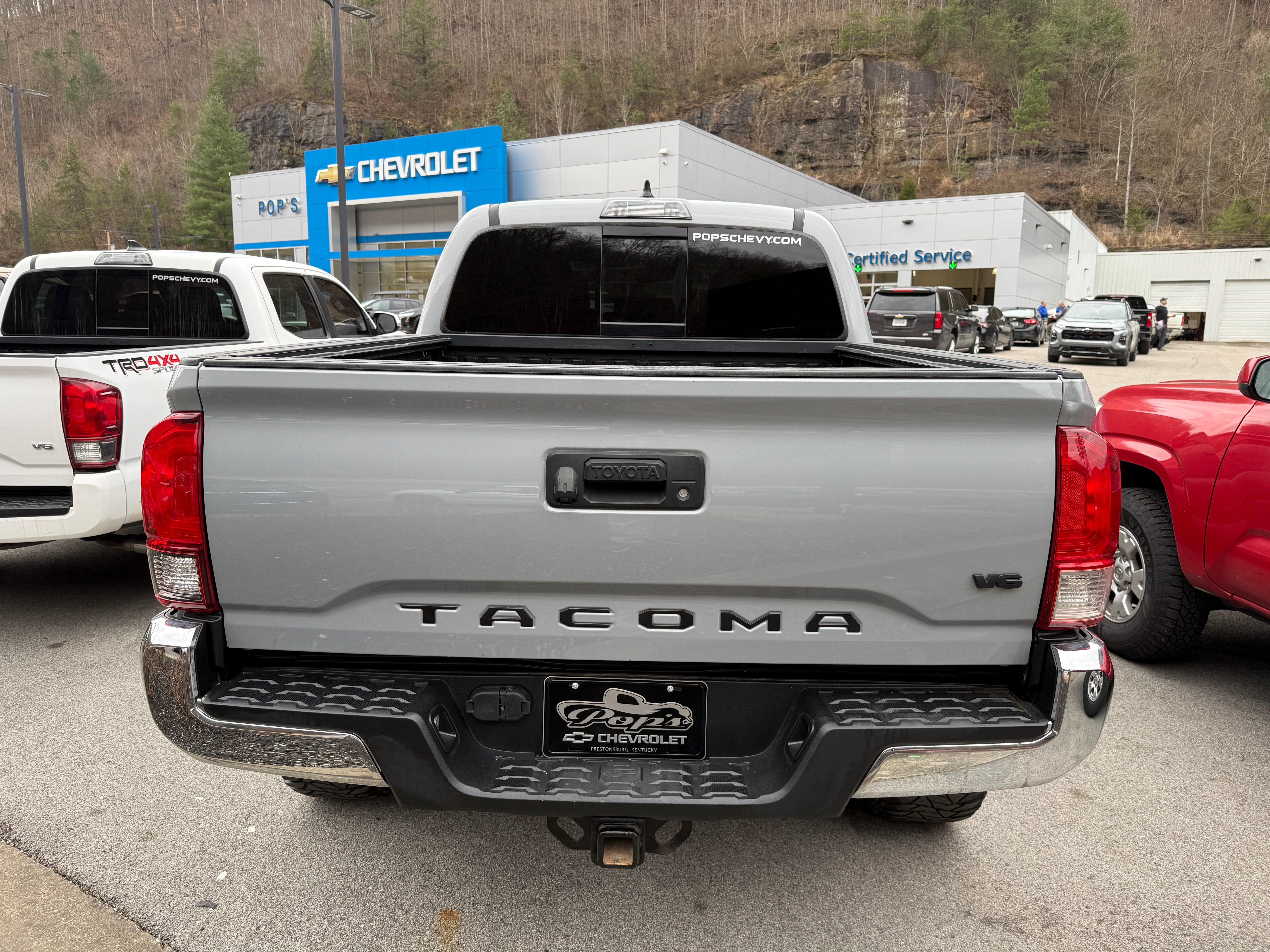 2018 Toyota Tacoma SR