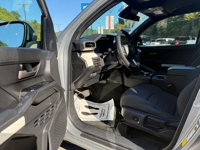 2024 Toyota Tacoma 4WD SR5