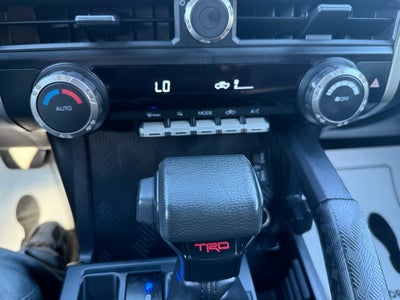 2024 Toyota Tacoma 4WD SR5