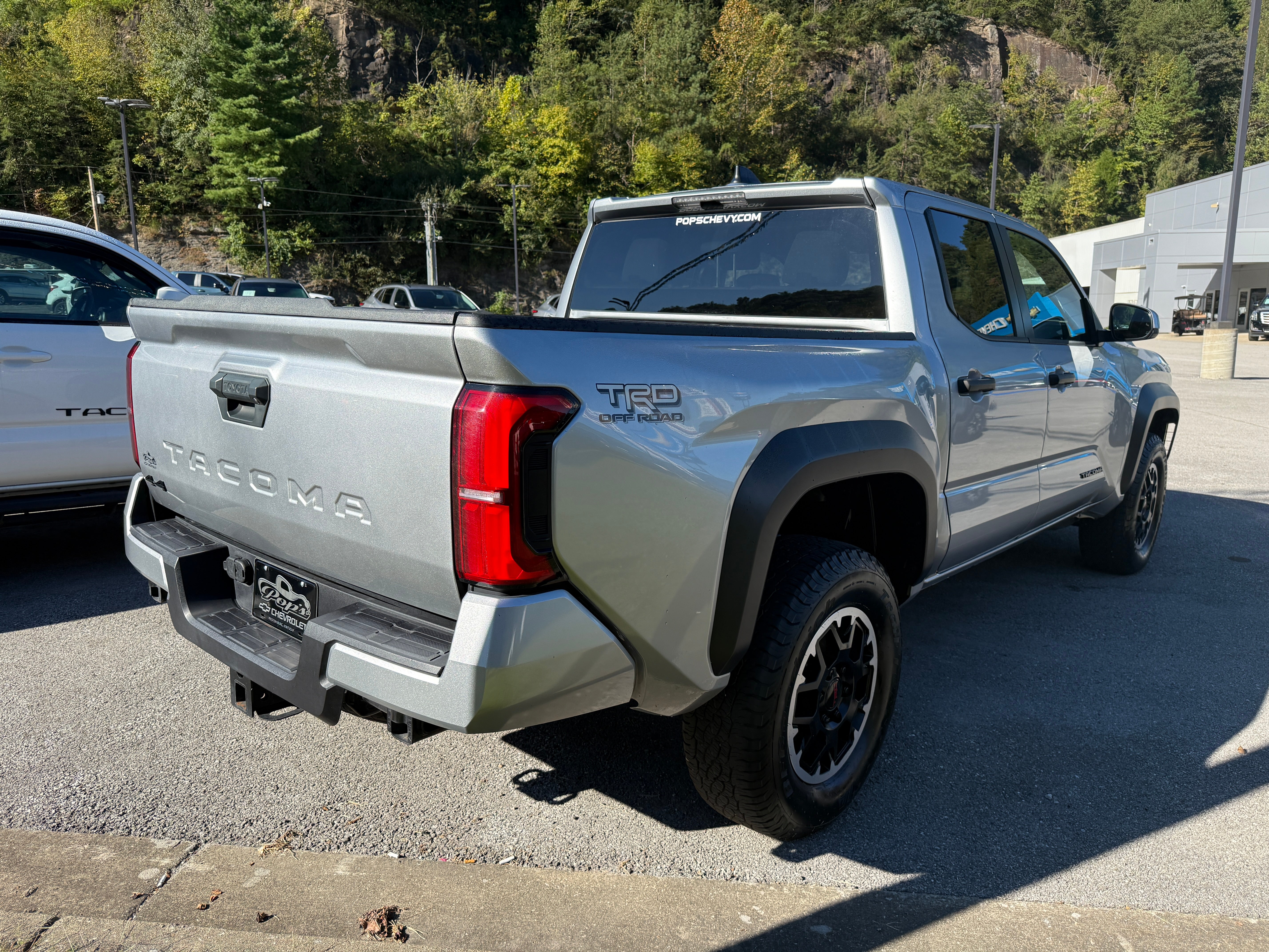 2024 Toyota Tacoma 4WD SR5