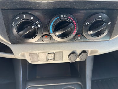 2015 Toyota Tacoma 4WD Double Cab LB V6 AT (Natl)