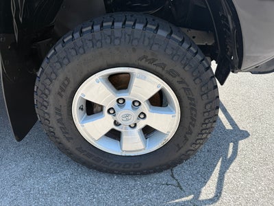2015 Toyota Tacoma 4WD Double Cab LB V6 AT (Natl)