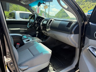 2015 Toyota Tacoma 4WD Double Cab LB V6 AT (Natl)