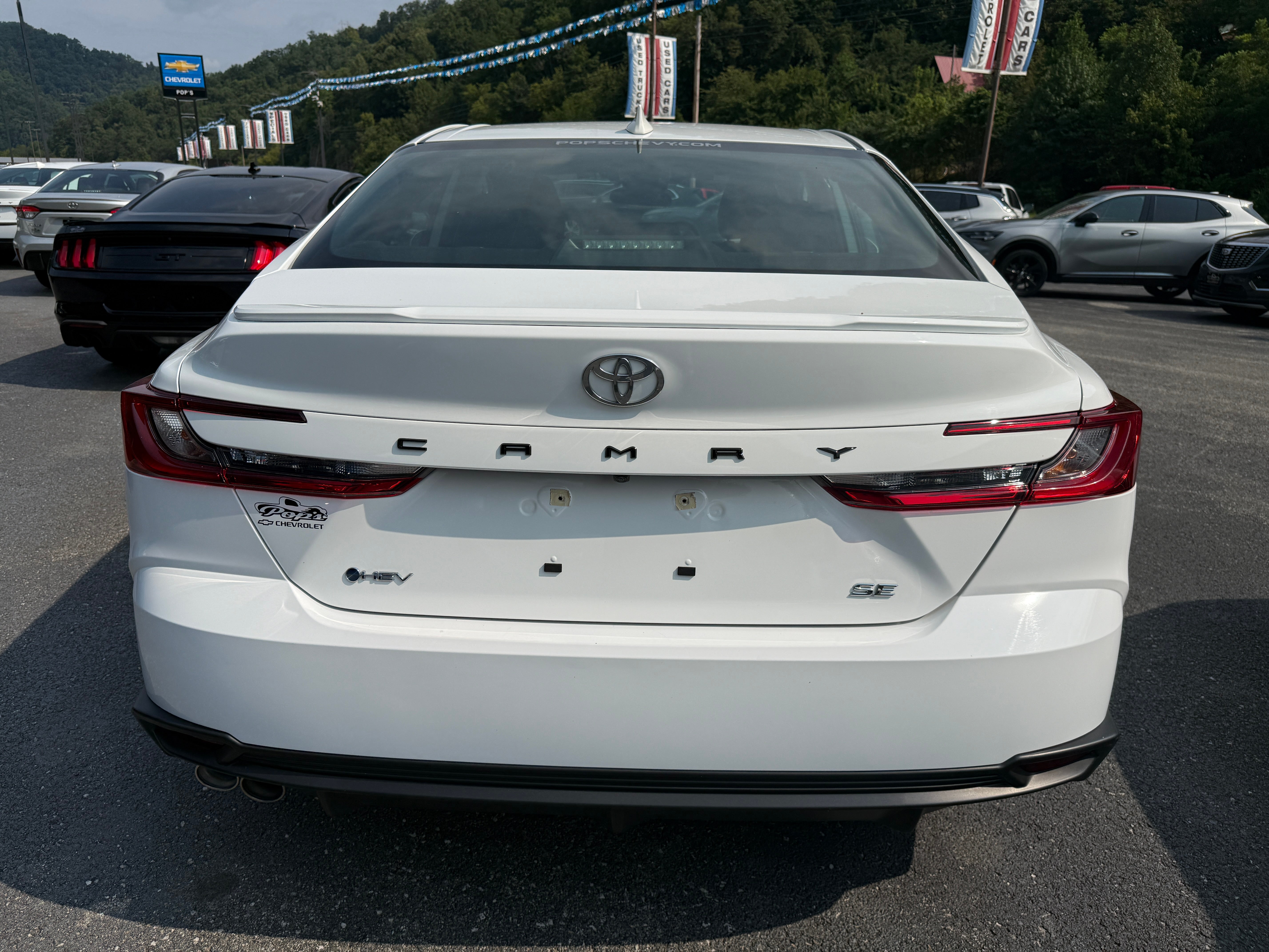 2025 Toyota Camry SE