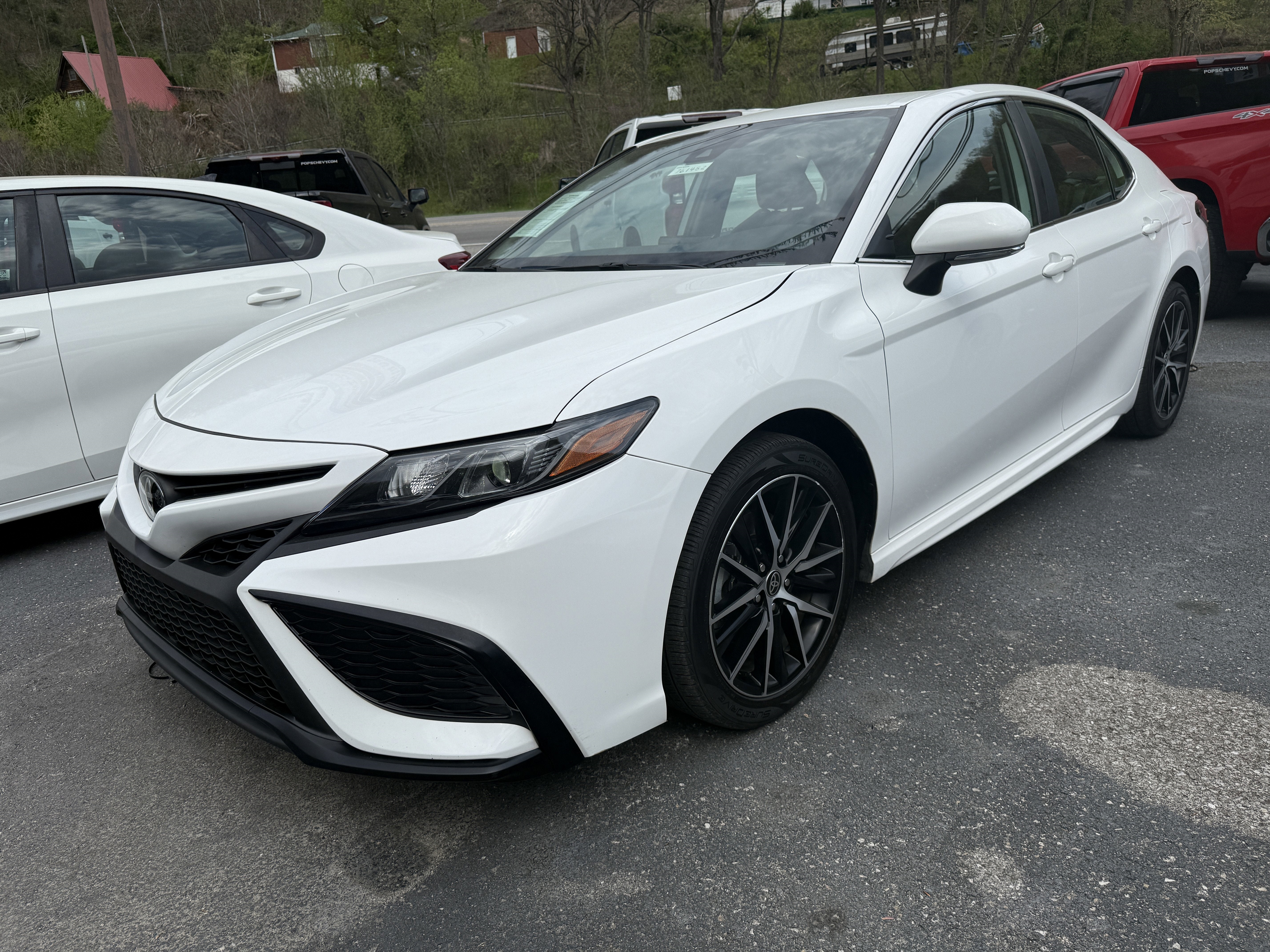 2023 Toyota Camry SE