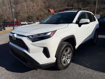 2024 Toyota RAV4 Hybrid XLE