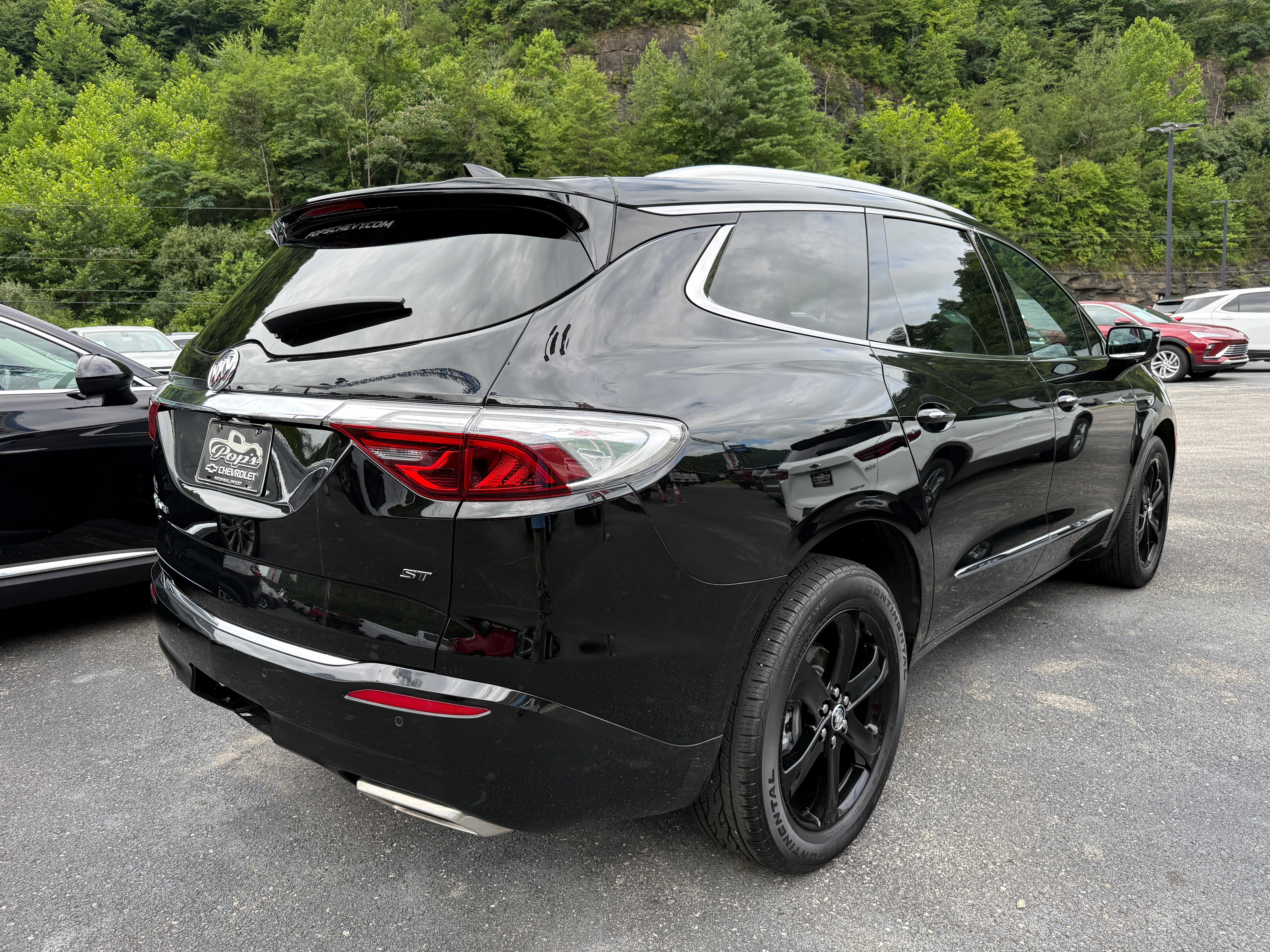 2023 Buick Enclave Essence