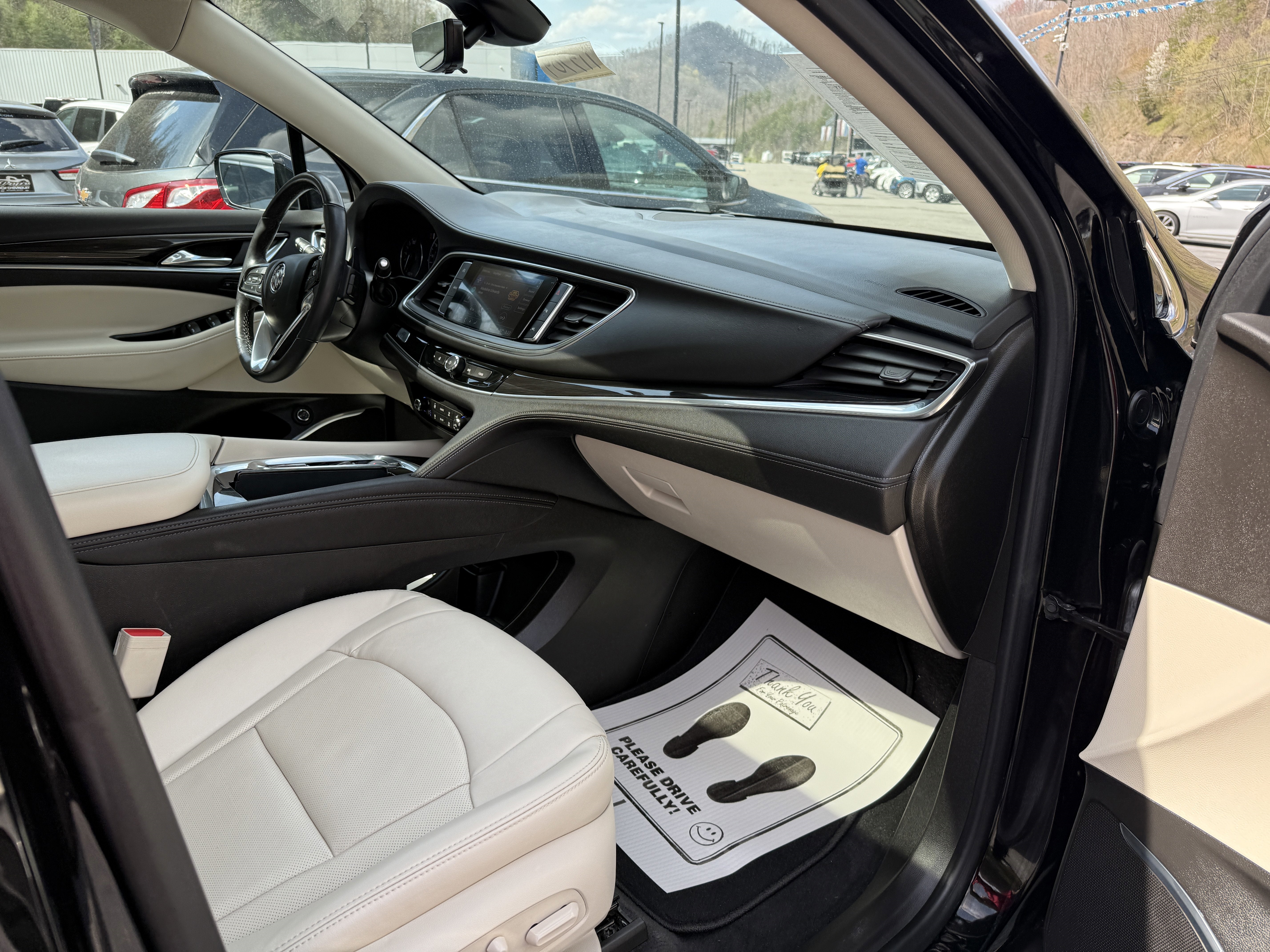 2023 Buick Enclave Premium