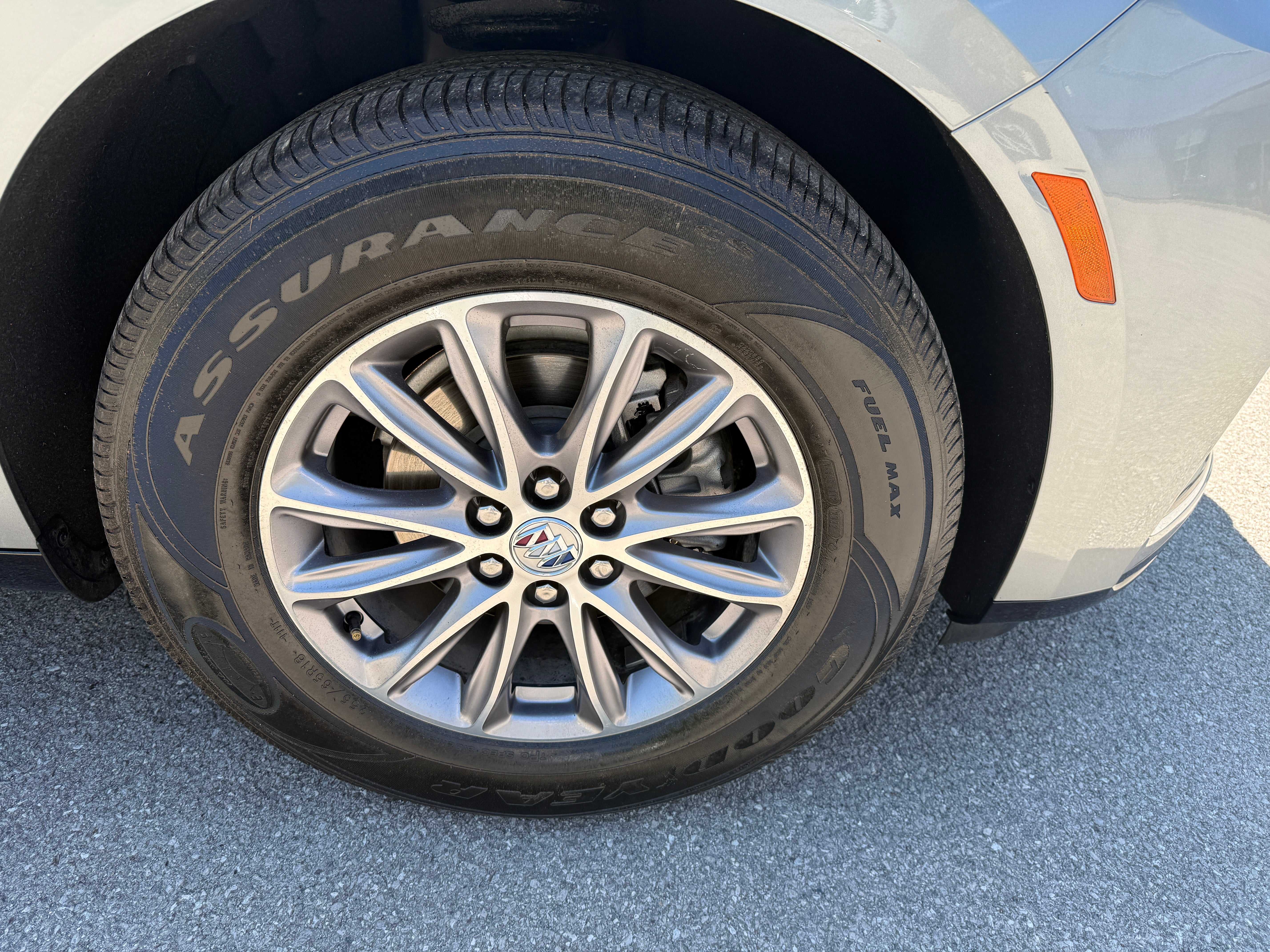 2023 Buick Enclave Premium