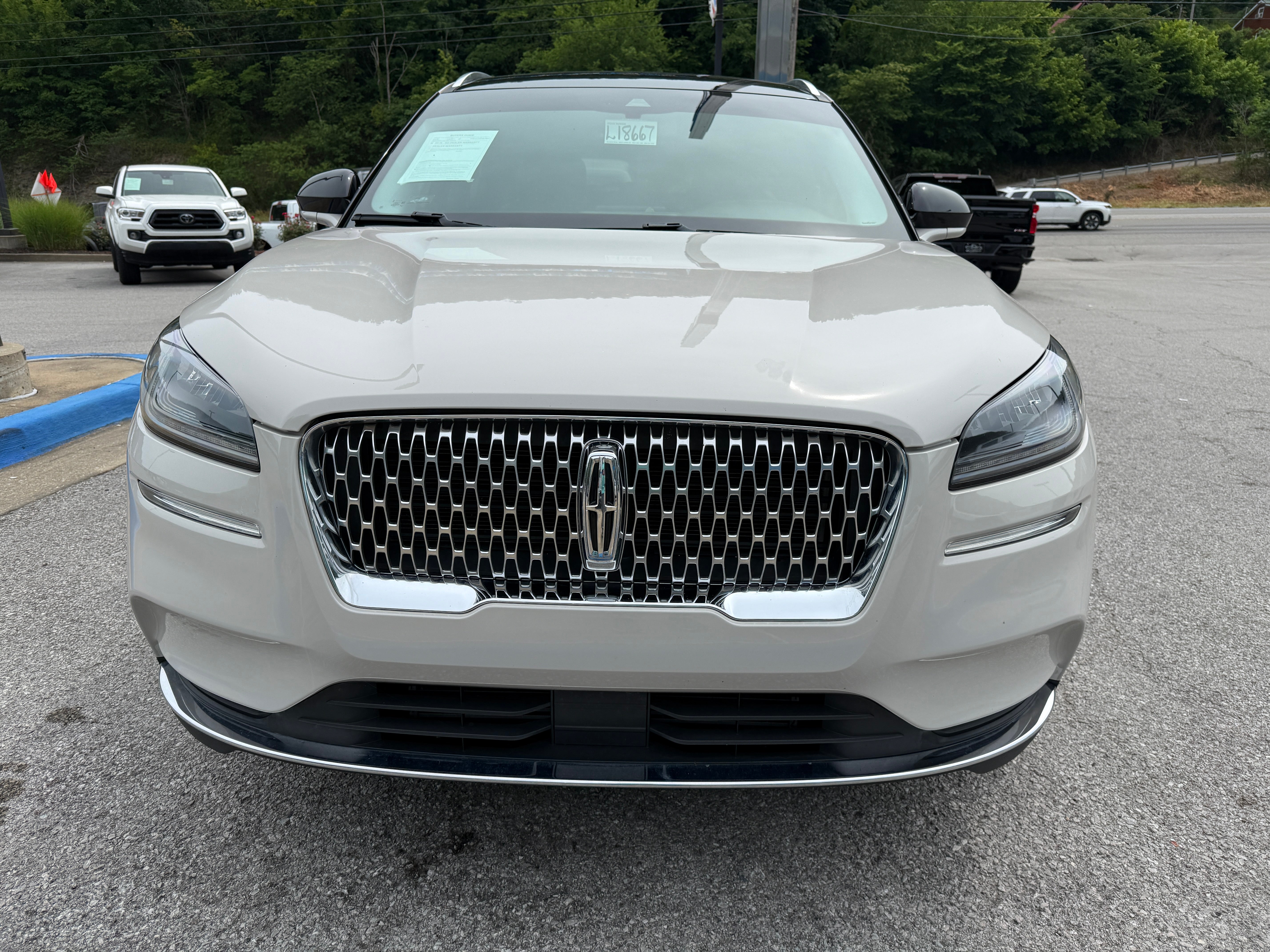 2022 Lincoln Corsair Standard