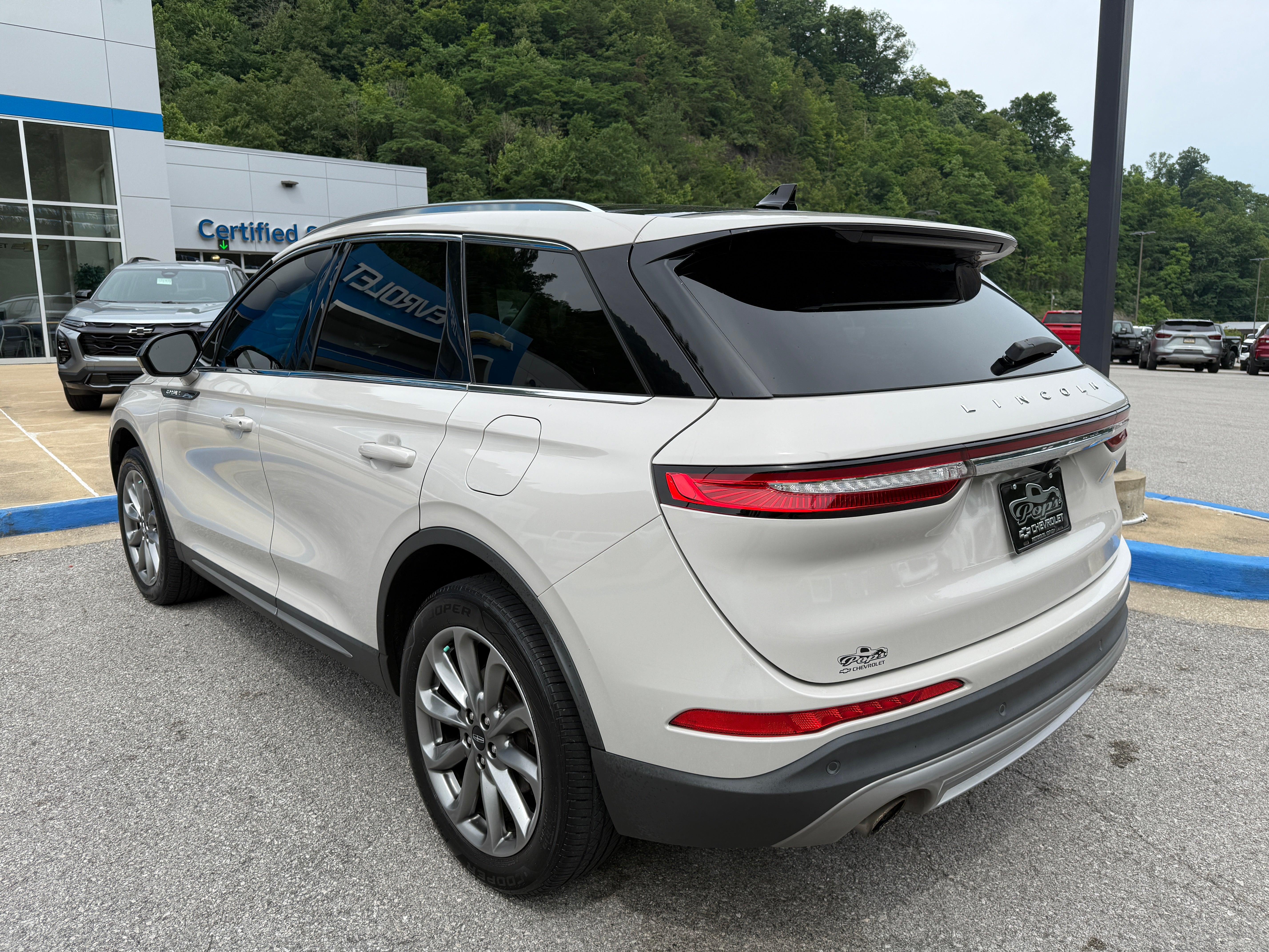 2022 Lincoln Corsair Standard