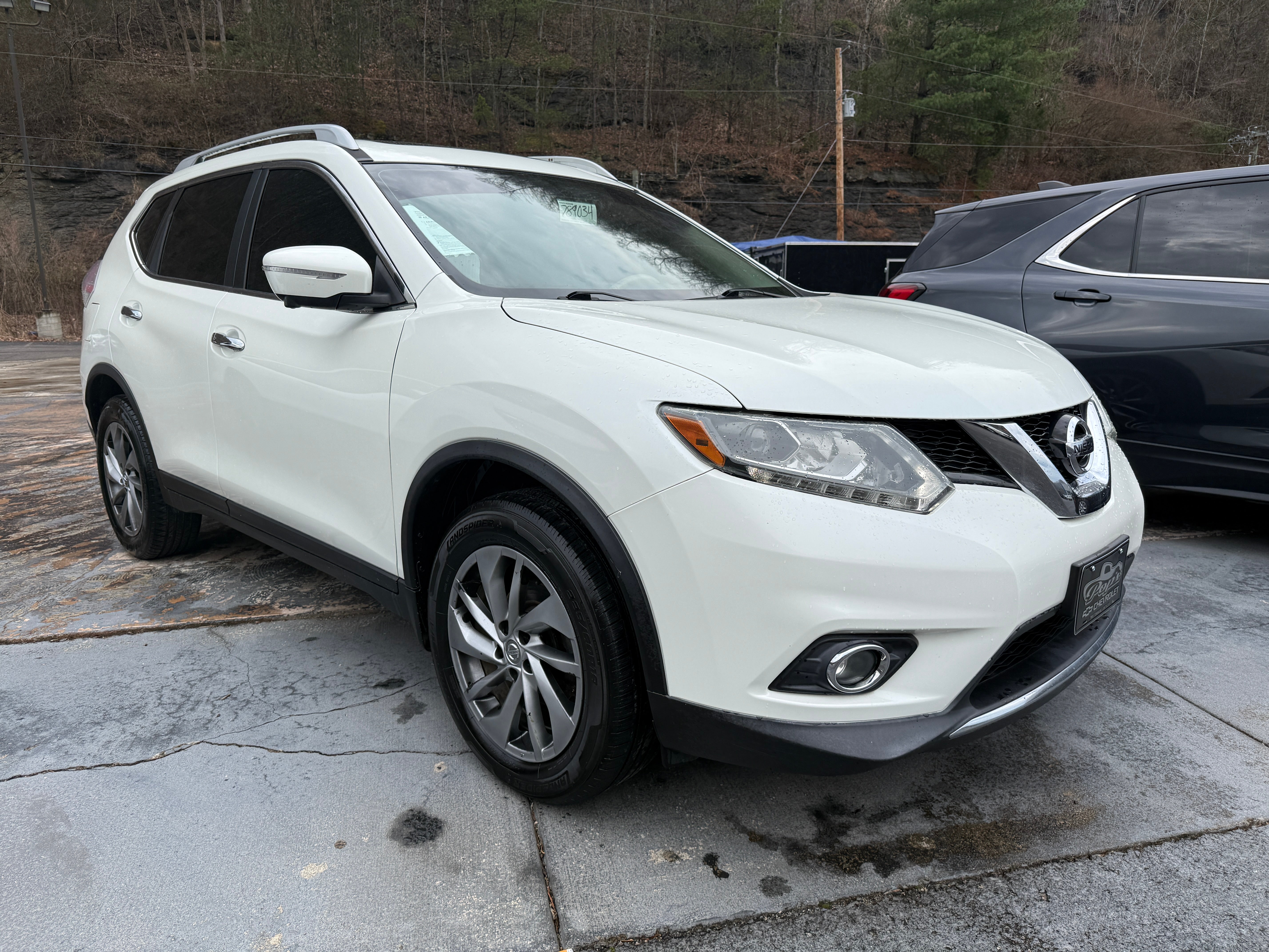 2015 Nissan Rogue SL