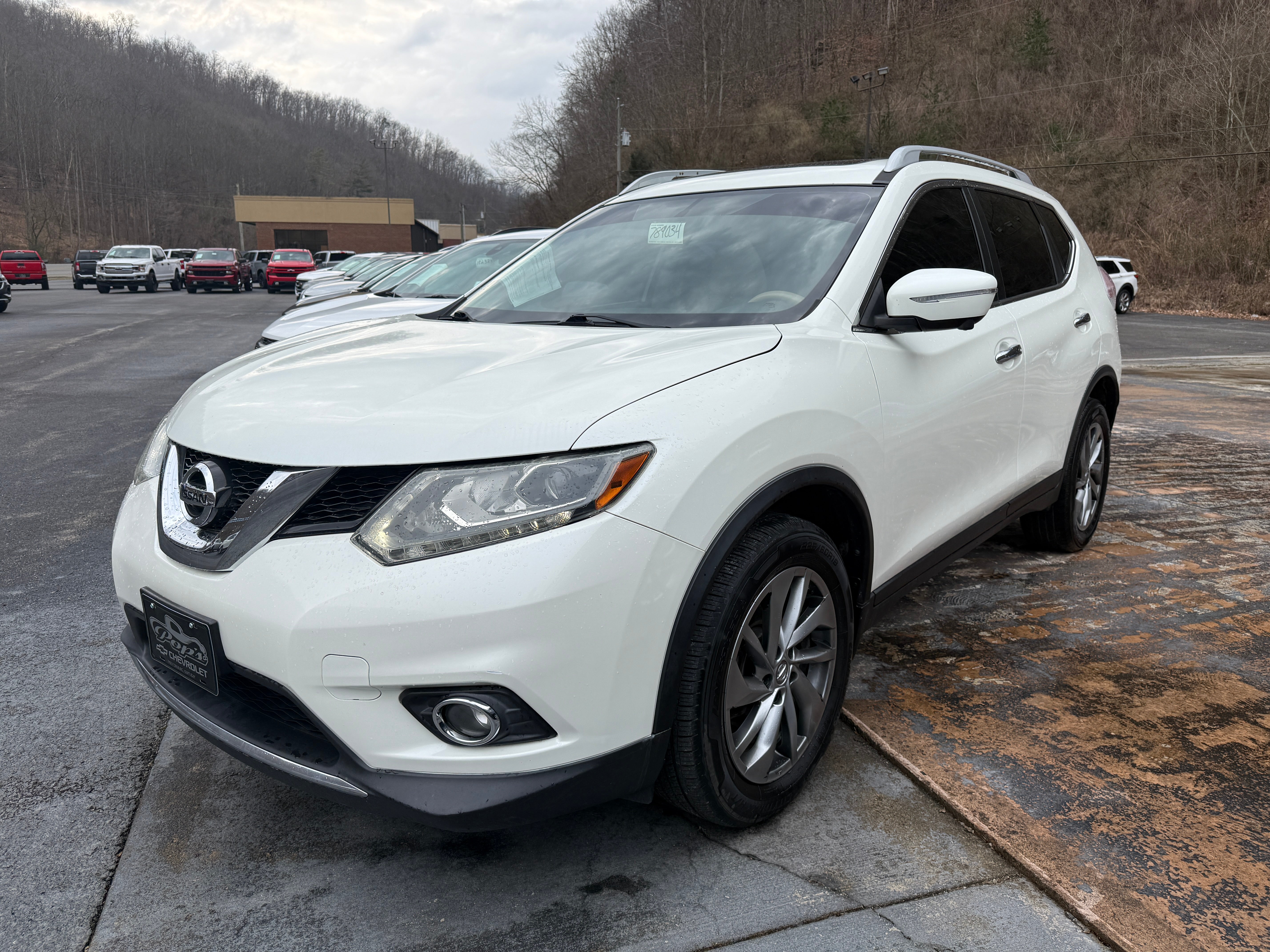 2015 Nissan Rogue SL