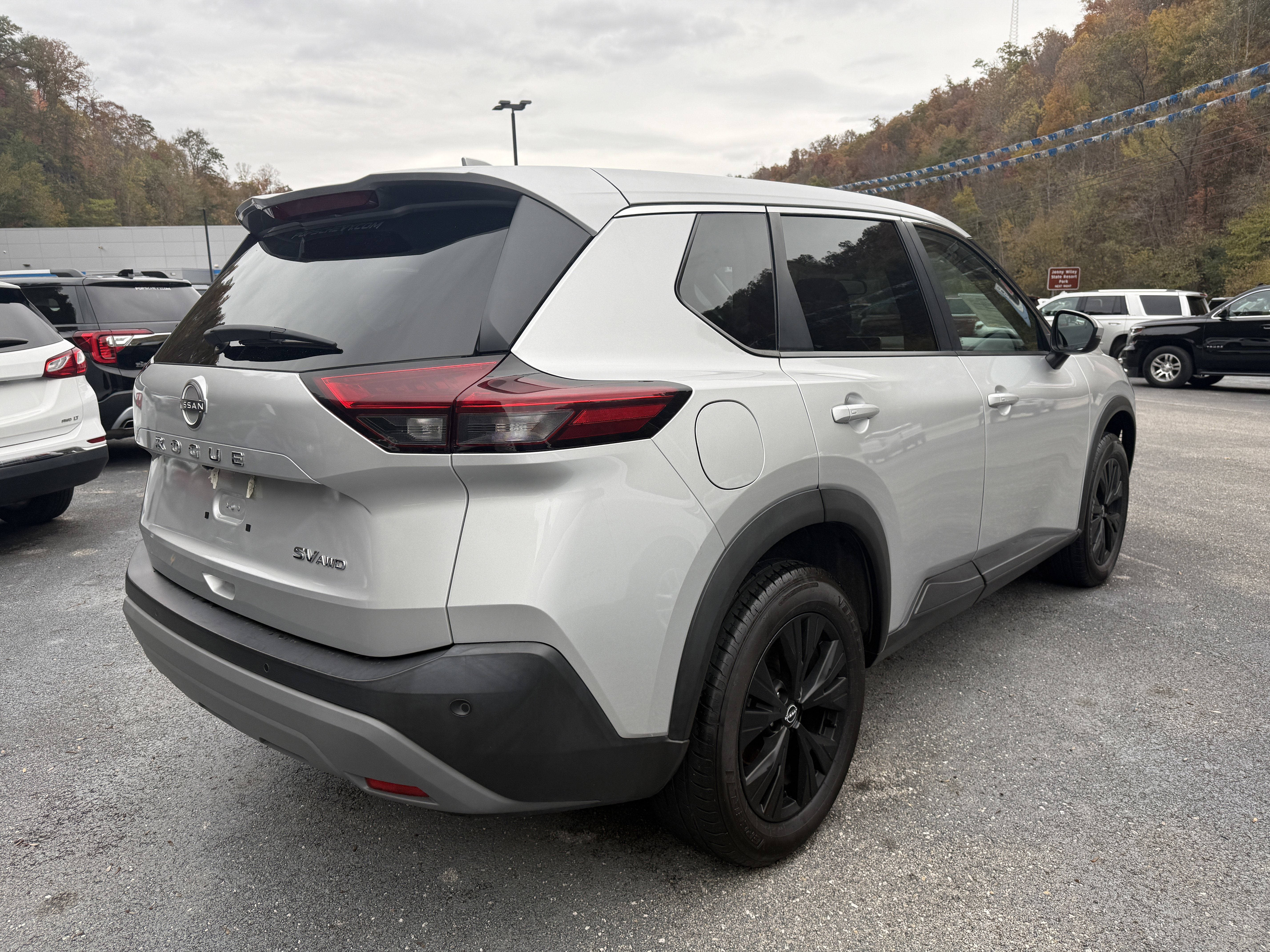 2022 Nissan Rogue SV