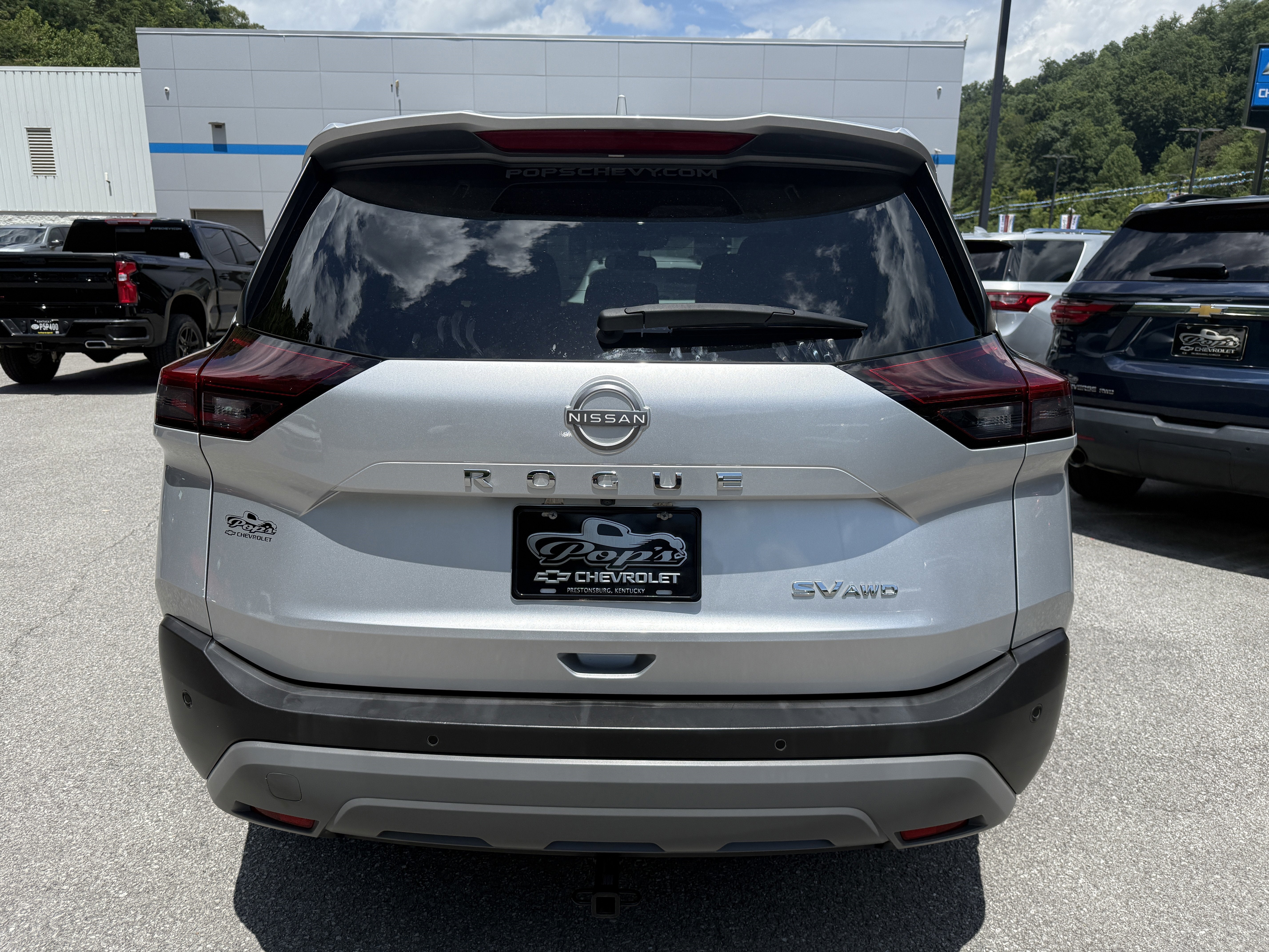 2023 Nissan Rogue SV