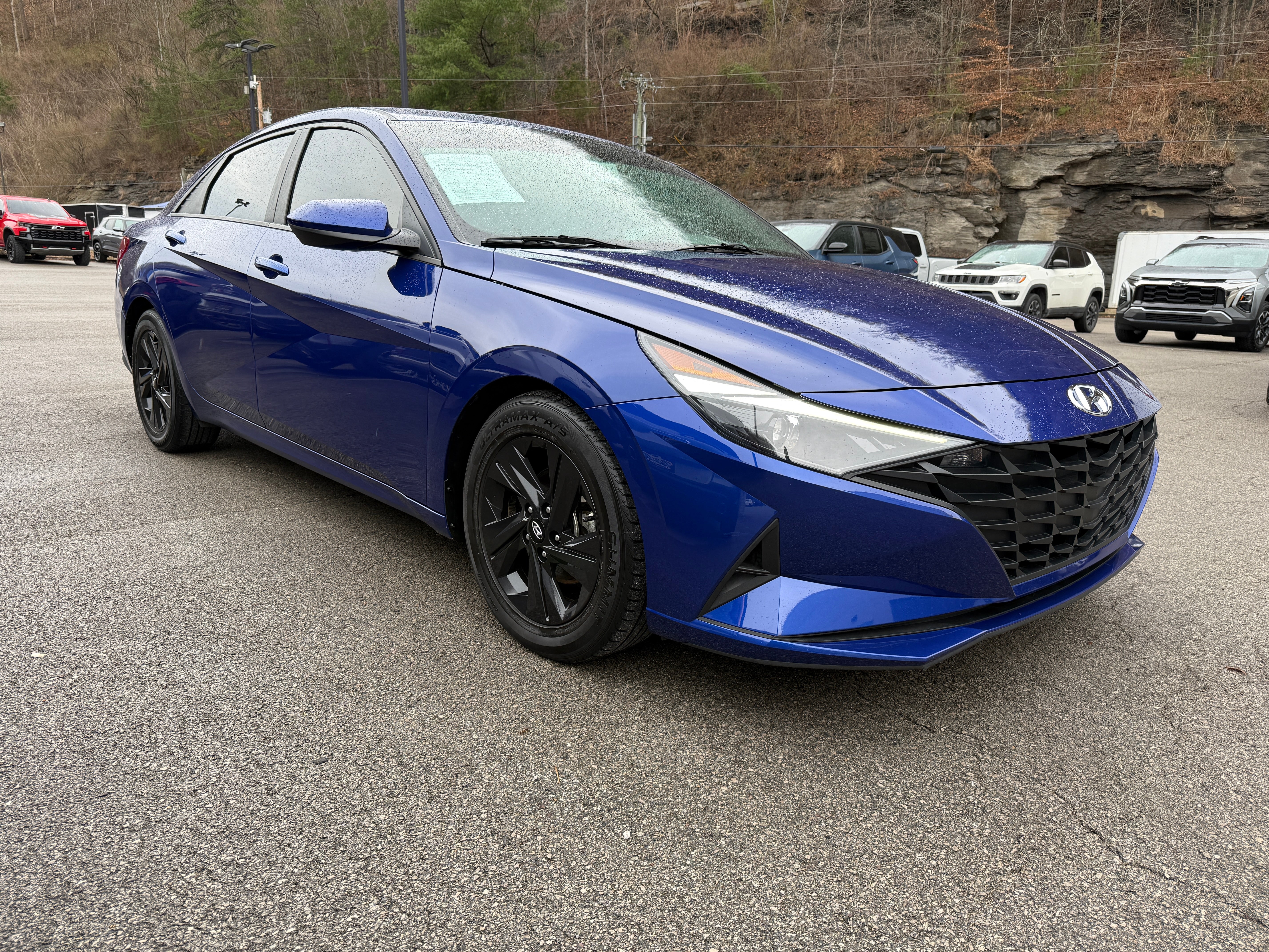 2022 Hyundai Elantra SEL