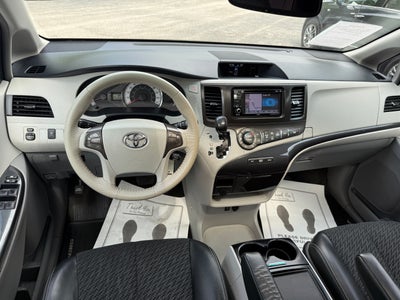 2013 Toyota Sienna SE