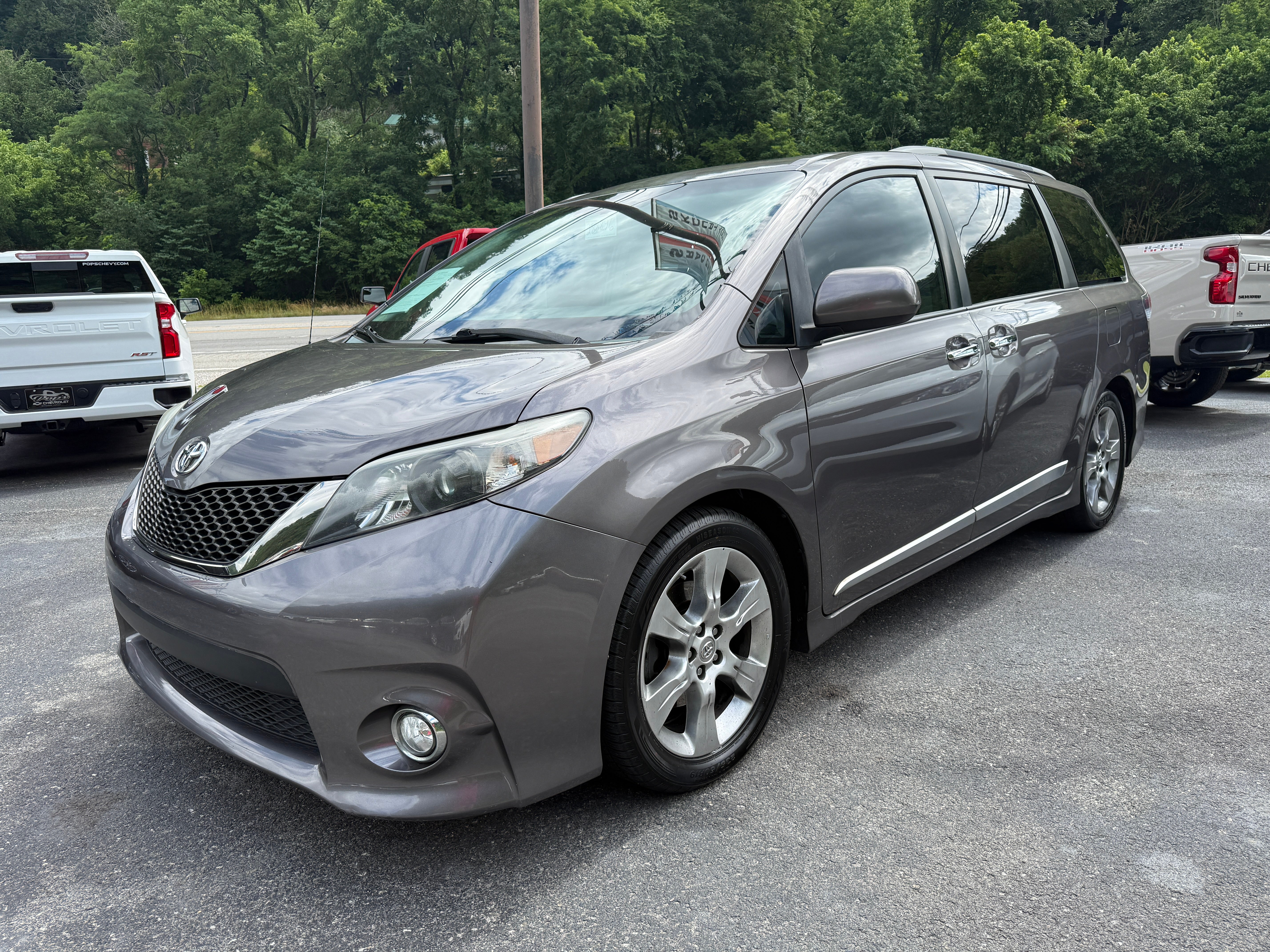 2013 Toyota Sienna SE