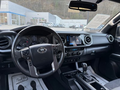 2016 Toyota Tacoma SR