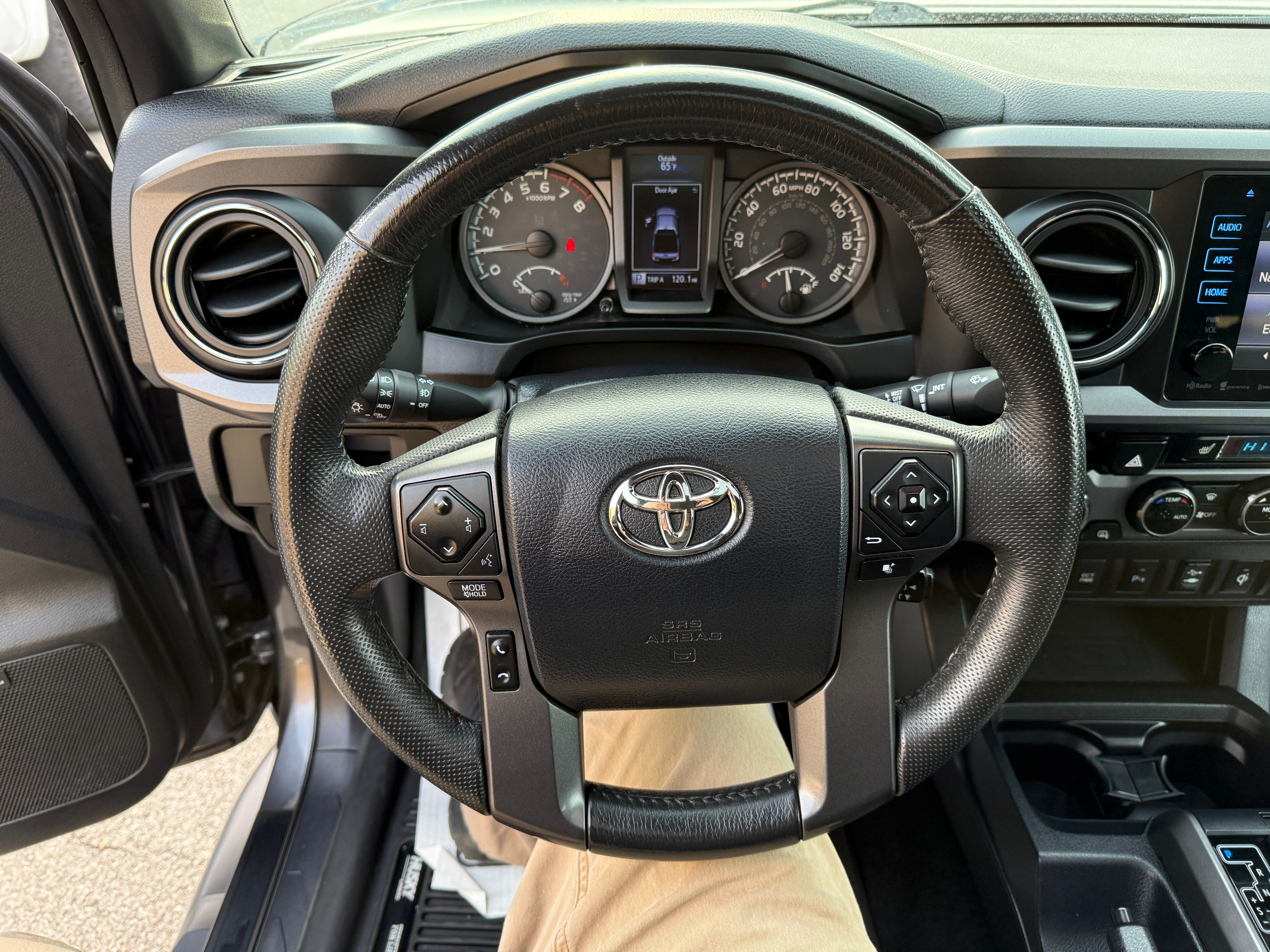 2016 Toyota Tacoma SR