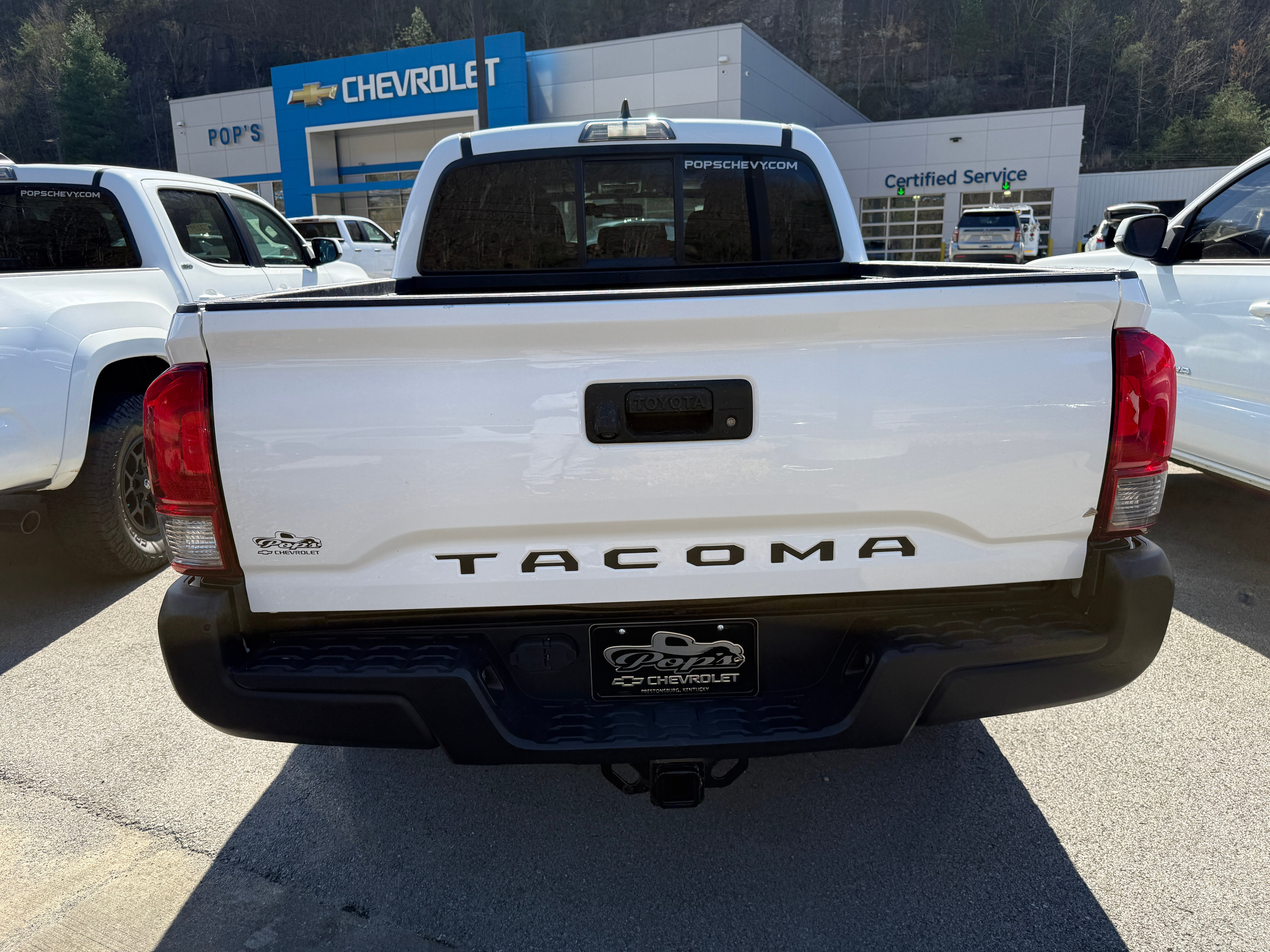 2016 Toyota Tacoma SR