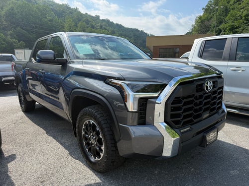 2024 Toyota Tundra 4WD SR5