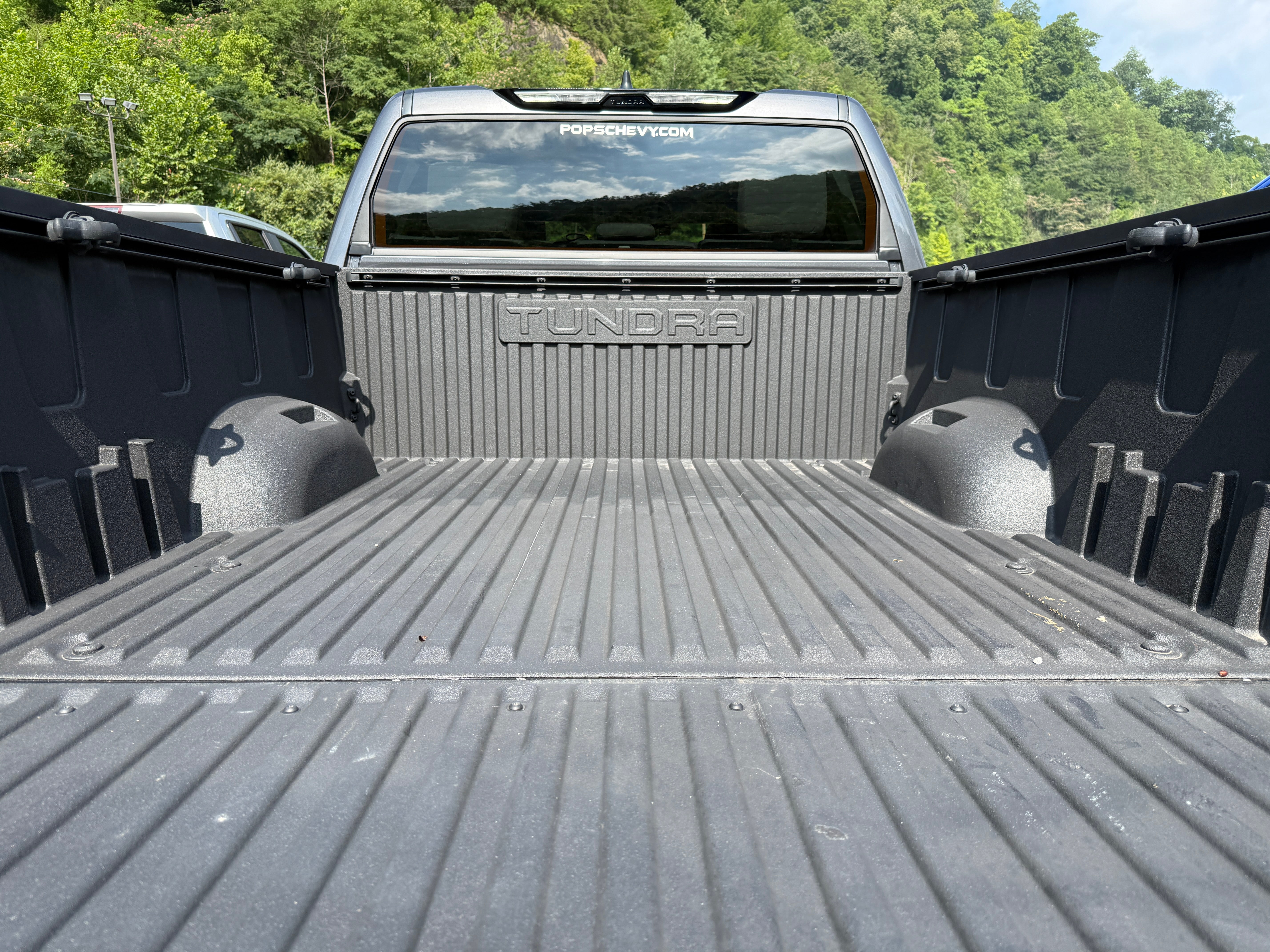 2024 Toyota Tundra 4WD SR5