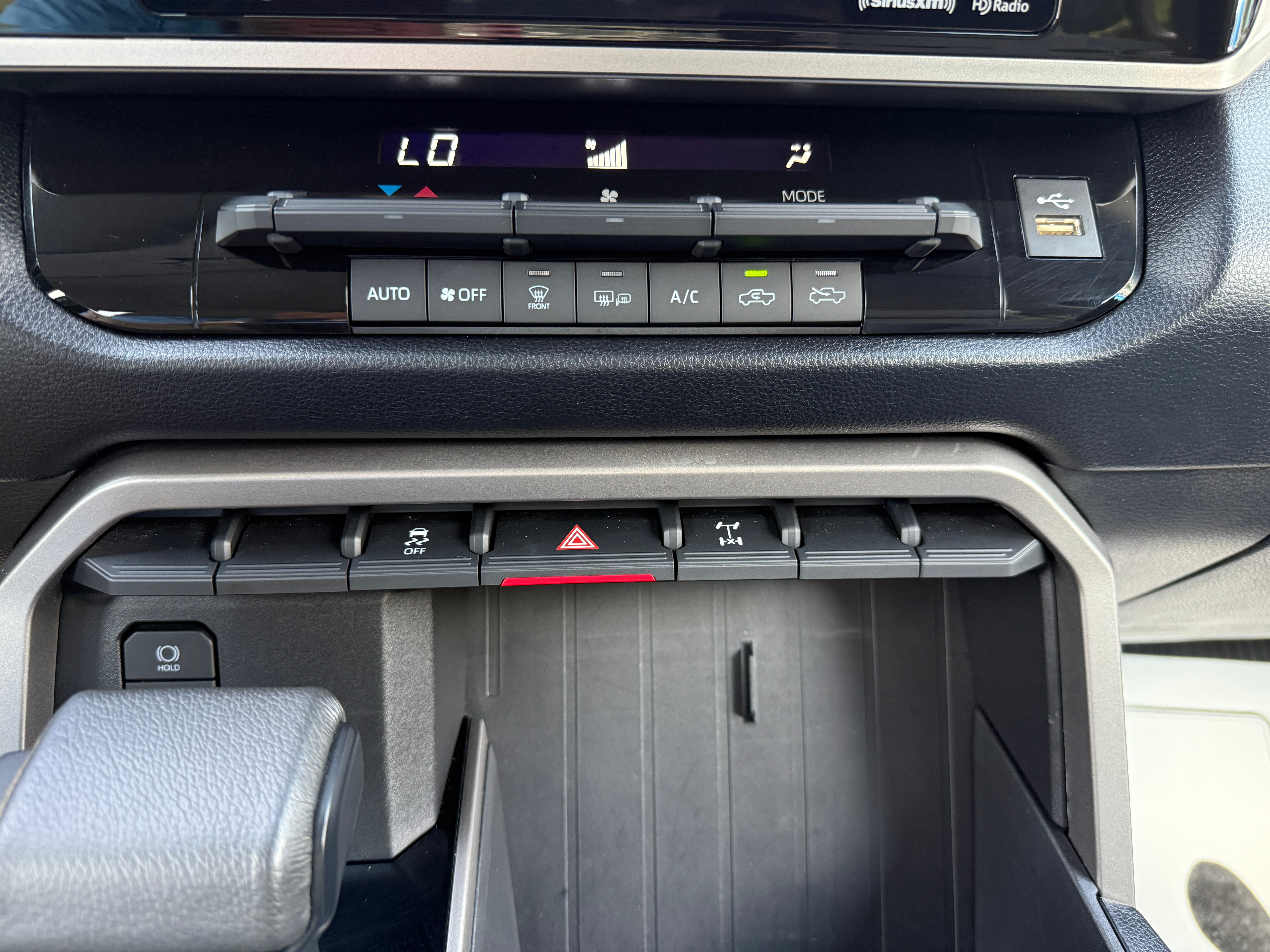 2024 Toyota Tundra 4WD SR5