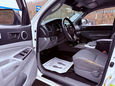 2012 Toyota Tacoma 4WD Double Cab V6 MT (Natl)