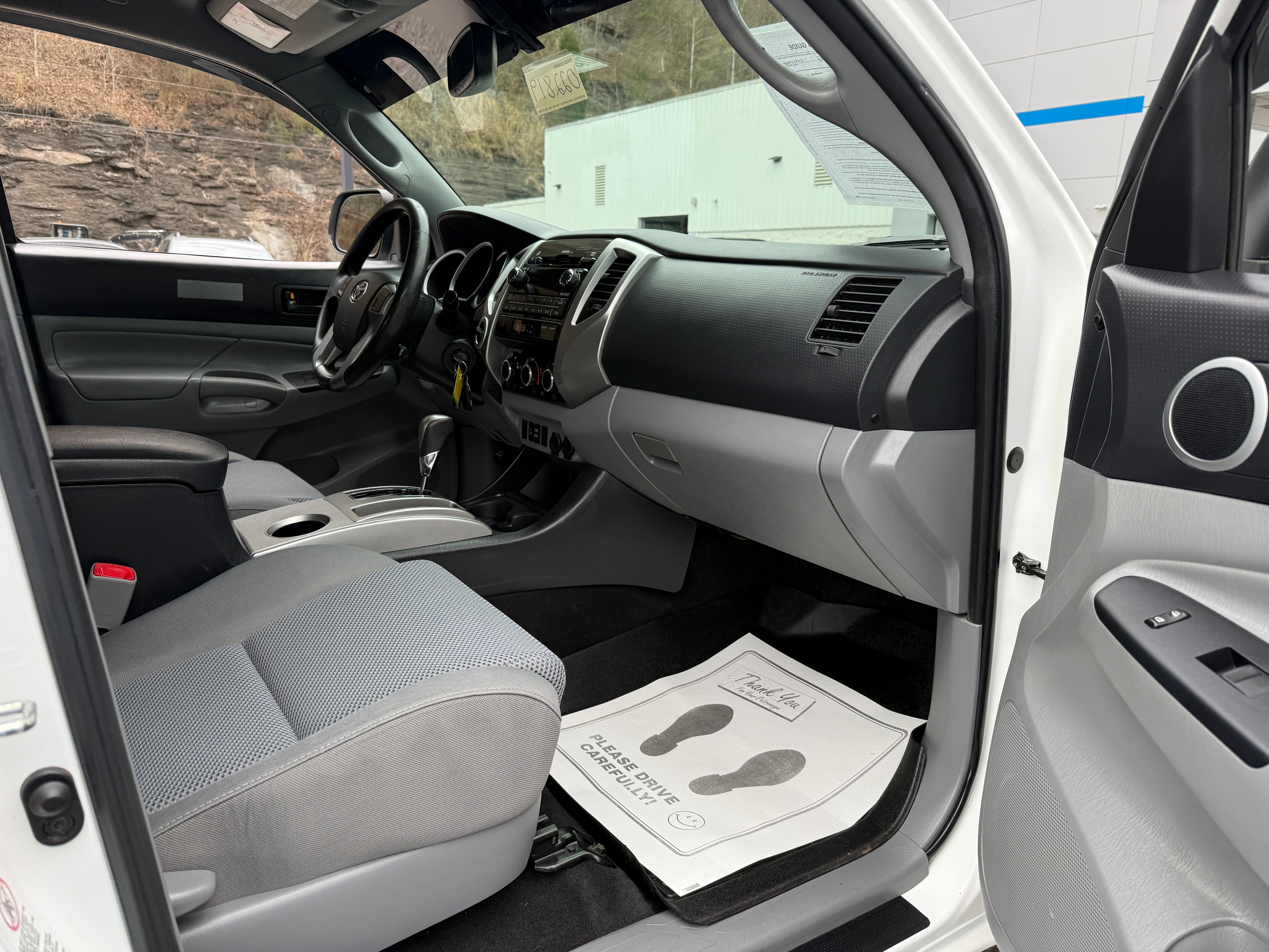 2012 Toyota Tacoma 4WD Double Cab V6 MT (Natl)