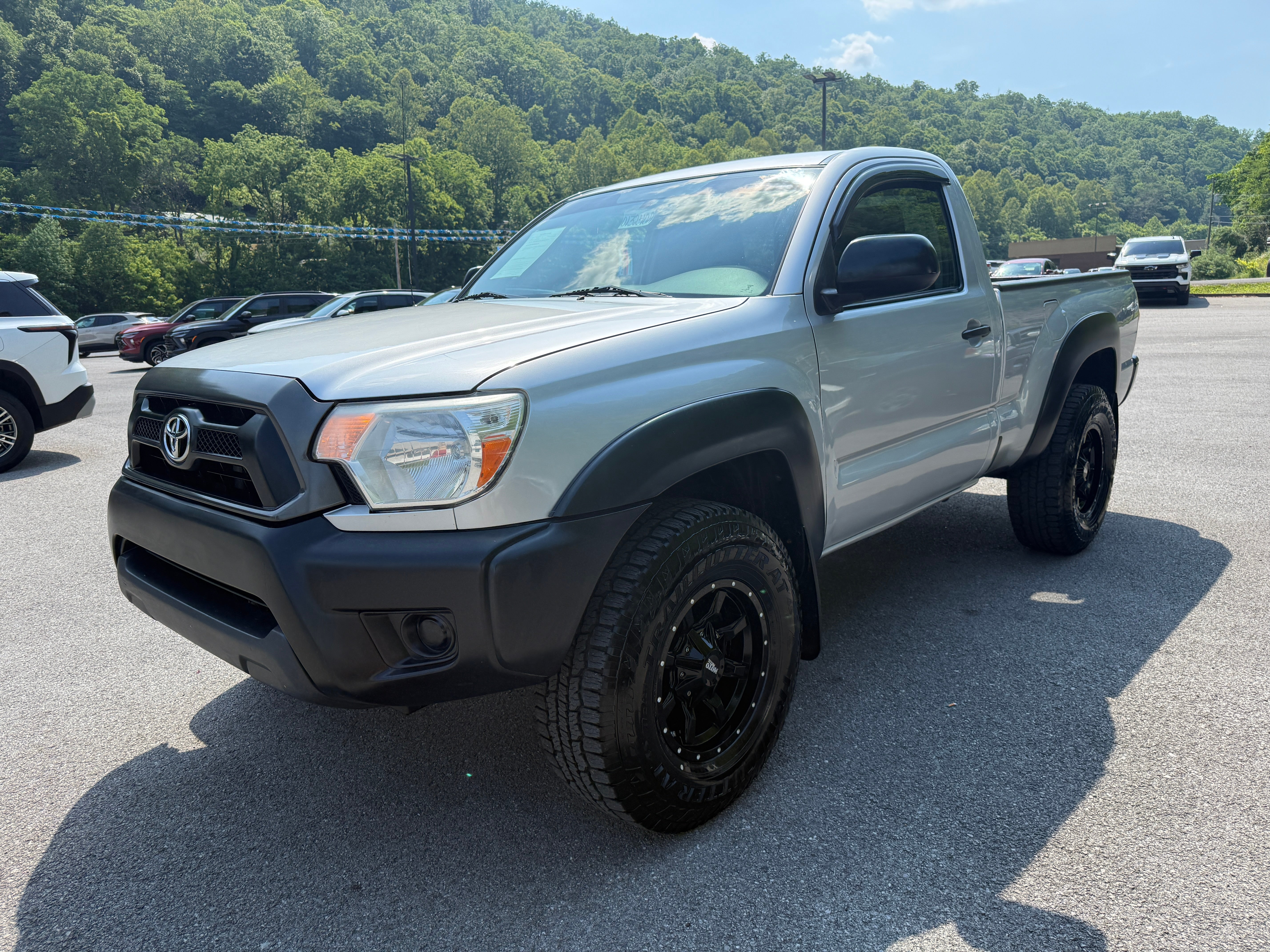 2012 Toyota Tacoma 4WD Reg Cab I4 MT (Natl)