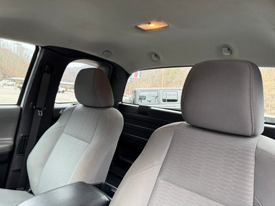 2017 Toyota Tacoma SR