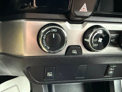 2017 Toyota Tacoma SR