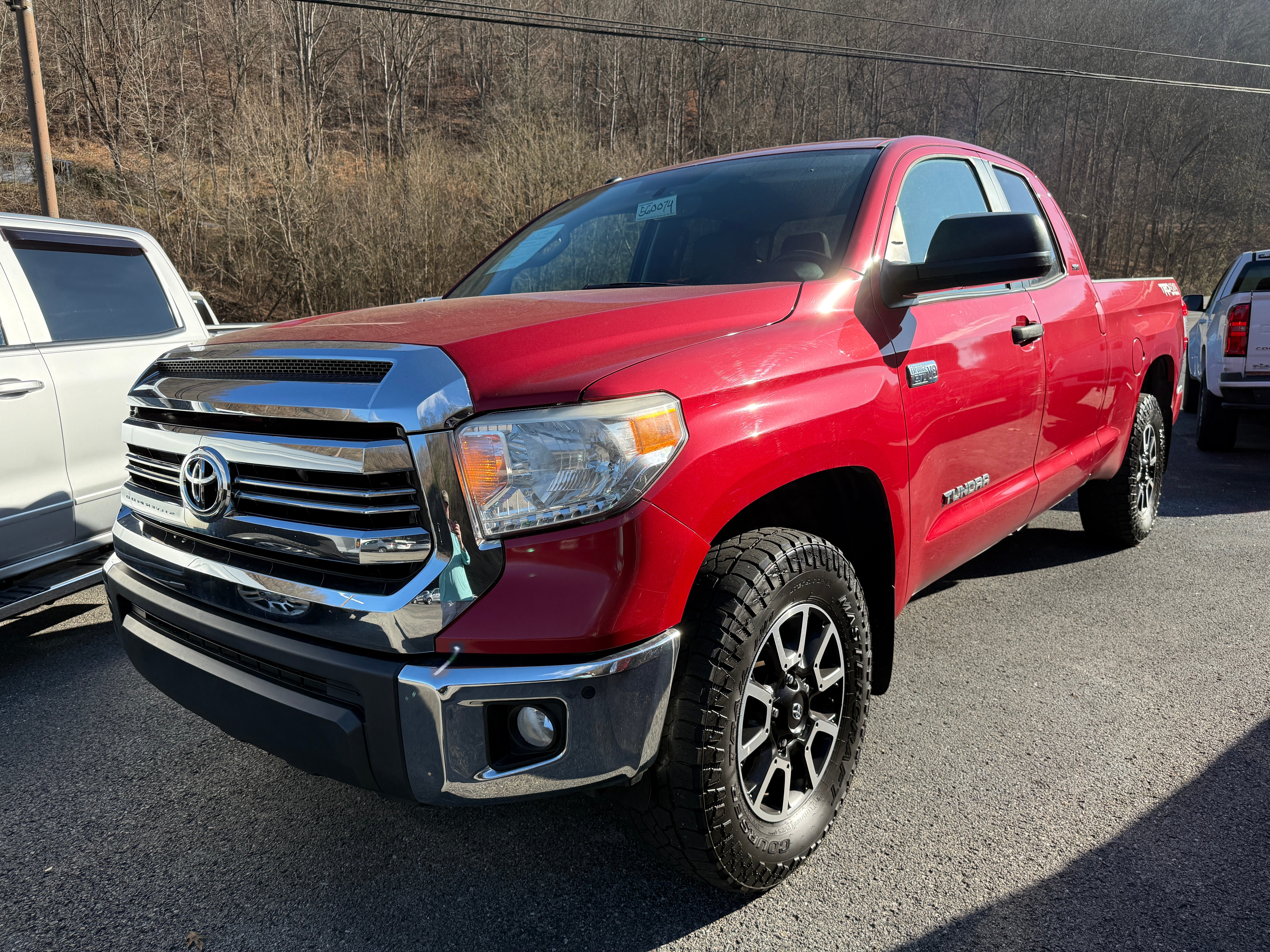 2016 Toyota Tundra 4WD Truck SR