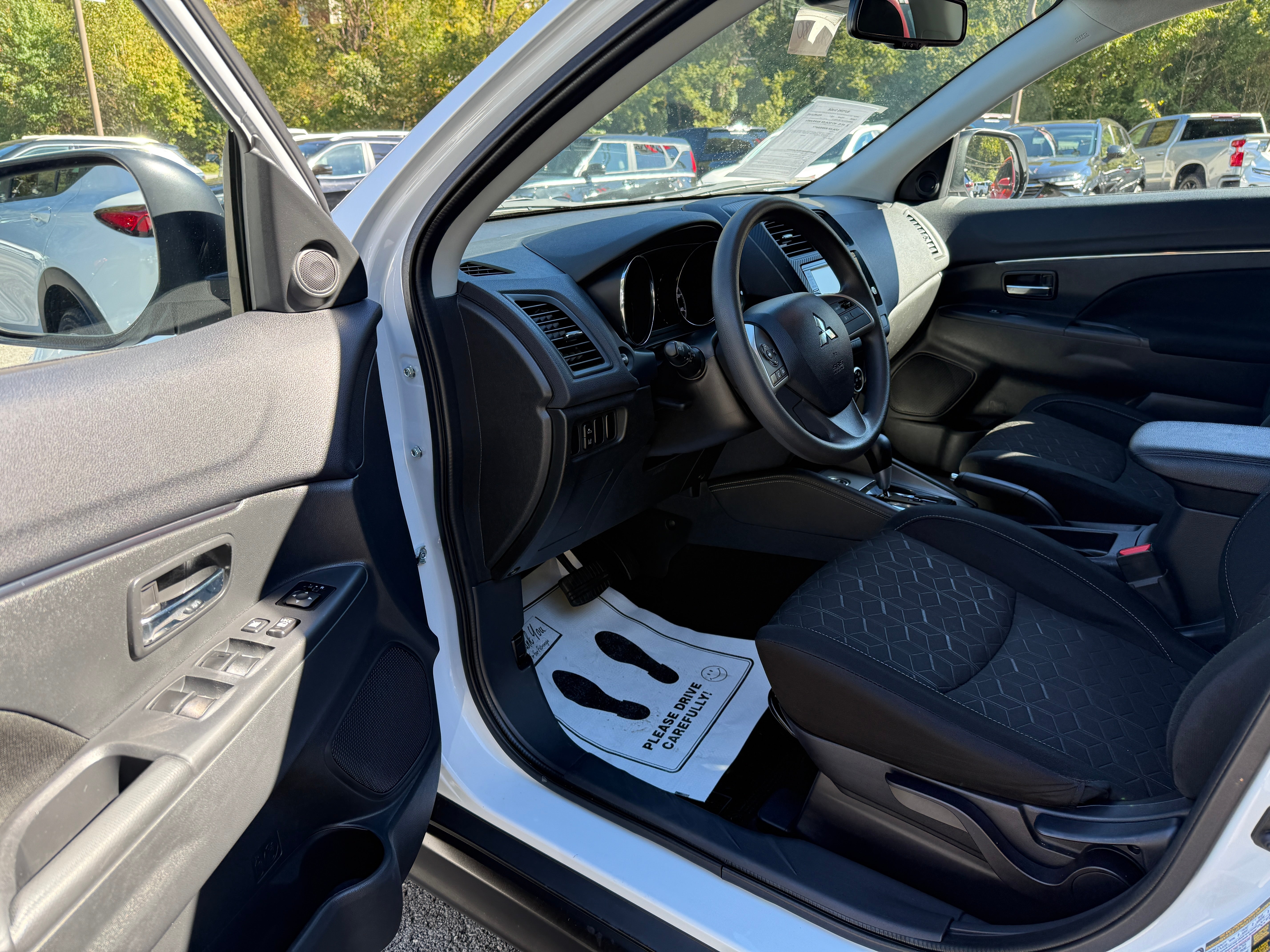 2024 Mitsubishi Outlander Sport S