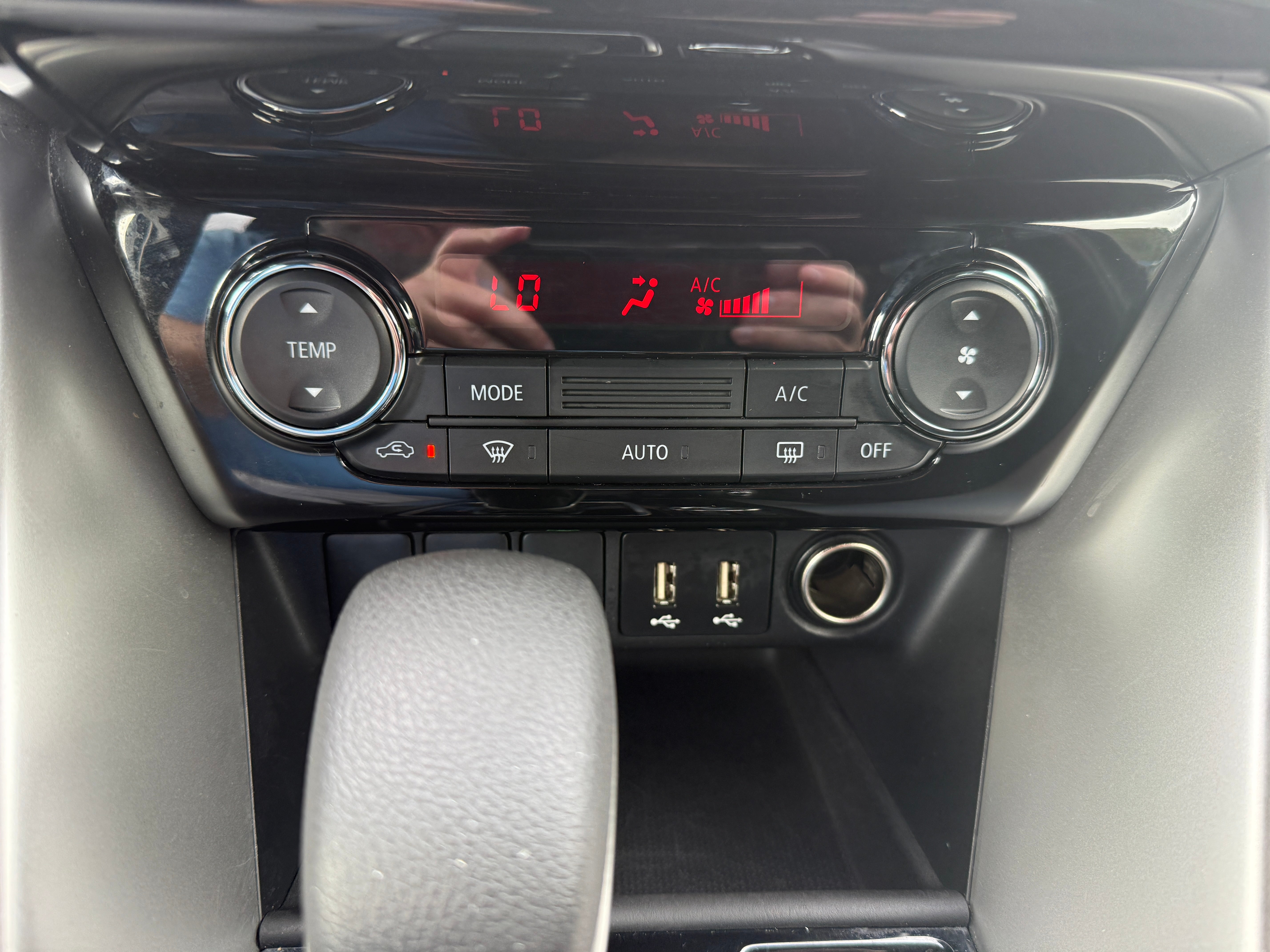2025 Mitsubishi Eclipse Cross LE