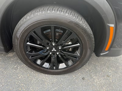 2025 Mitsubishi Eclipse Cross LE