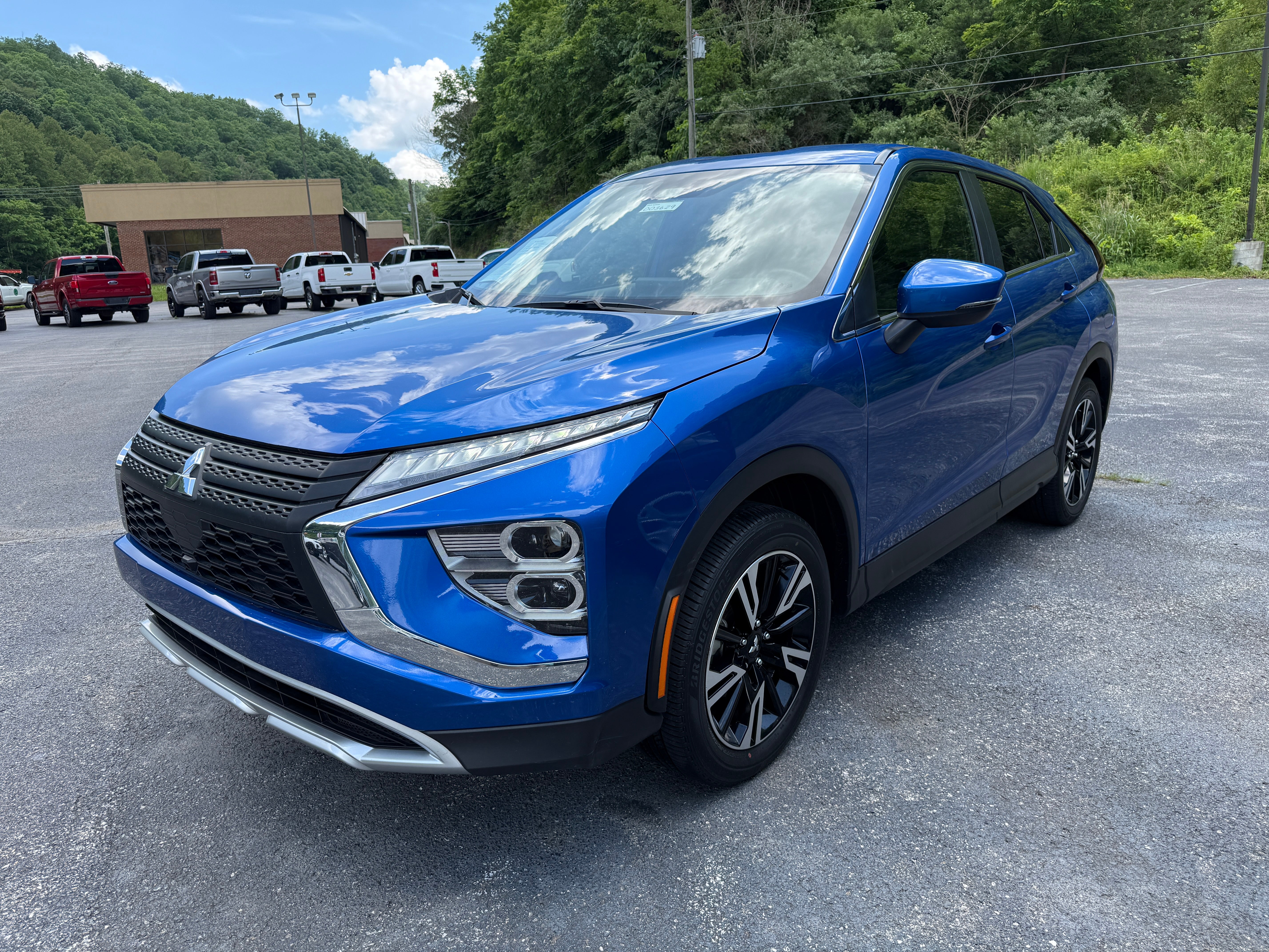 2025 Mitsubishi Eclipse Cross SE
