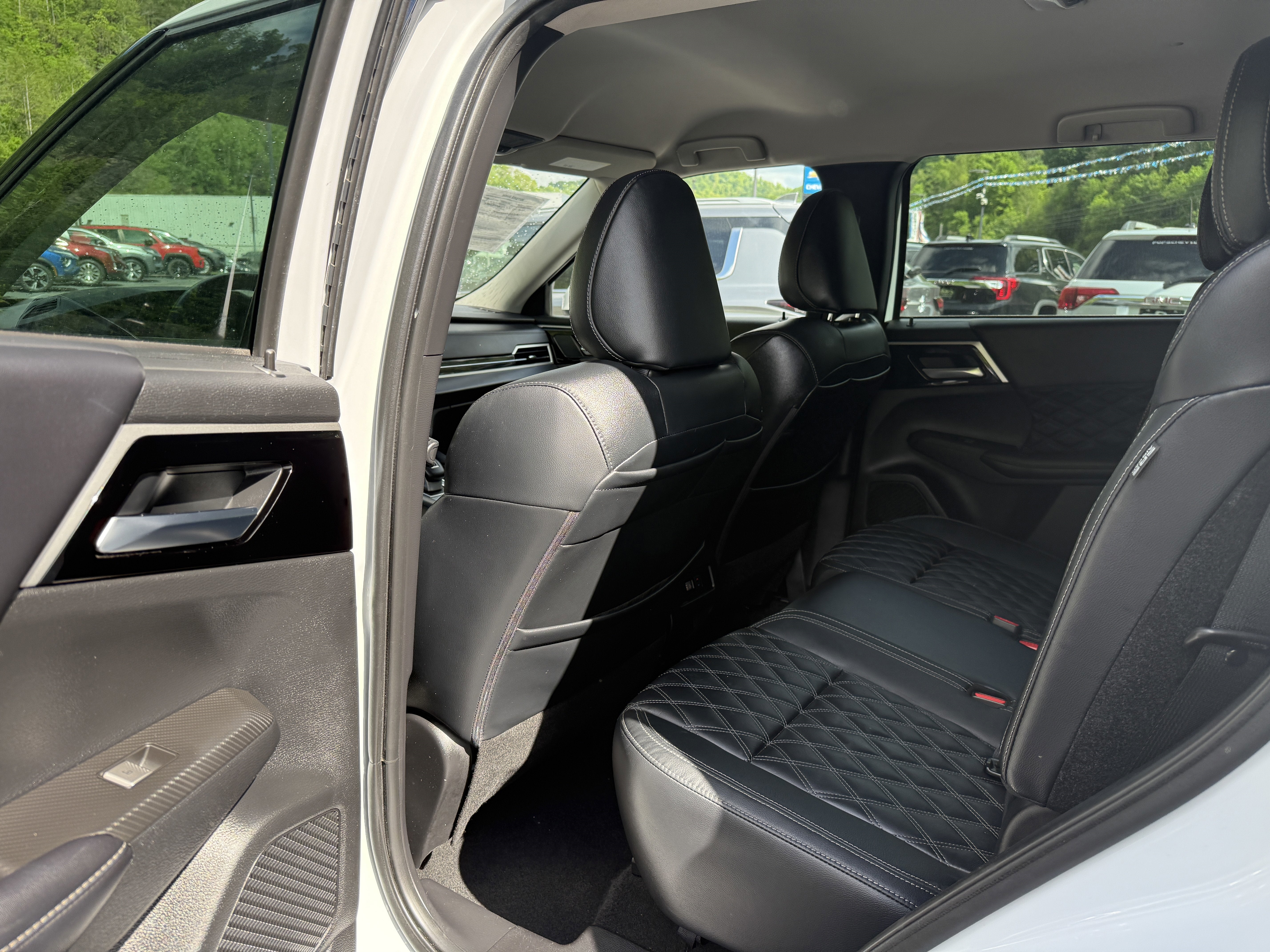 2022 Mitsubishi Outlander SEL